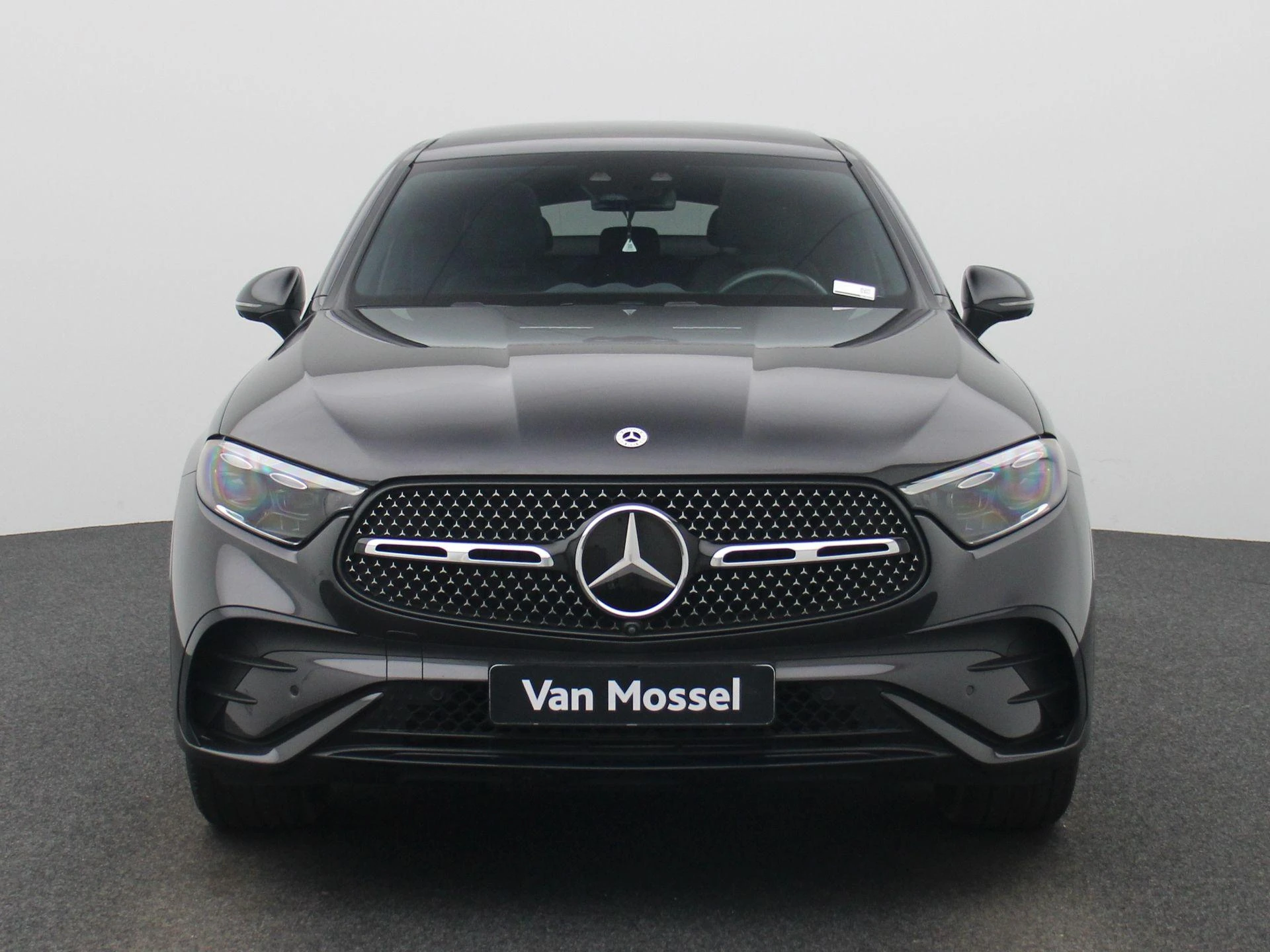 Mercedes-Benz GLC 220 d 4MATIC AMG Line Coupé + AIRMATIC + LEDER + PANO + BURMESTER + DIG. LIGHT