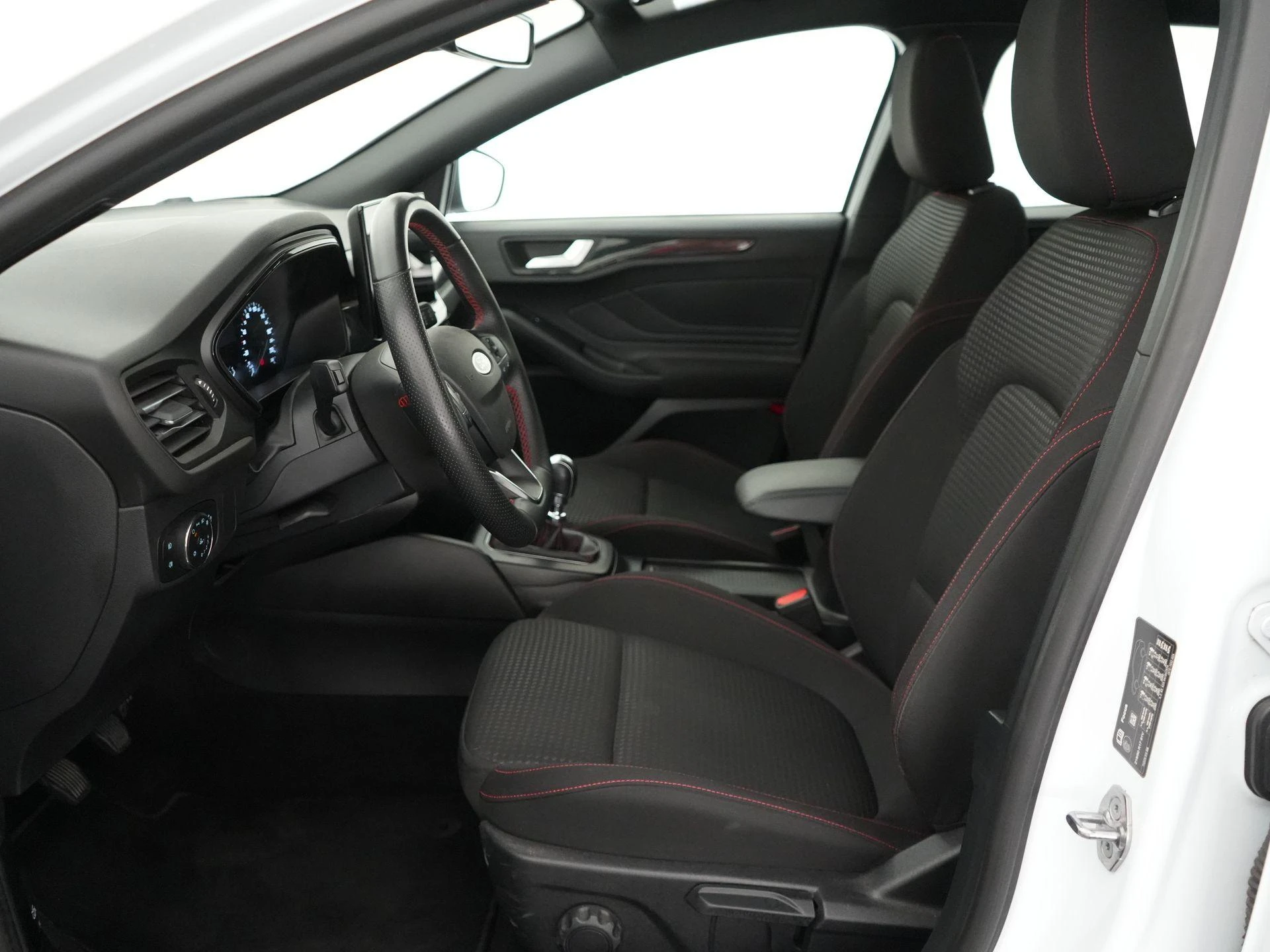Ford-Focus-image-10