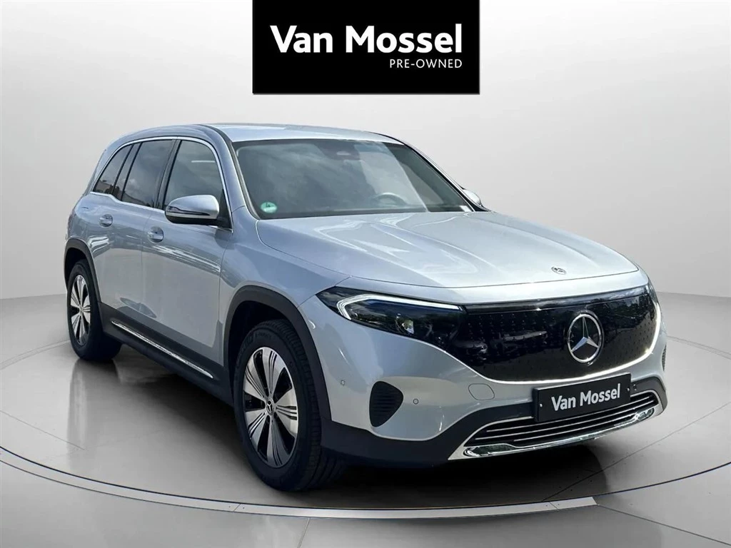 Mercedes-Benz-EQB-image-2