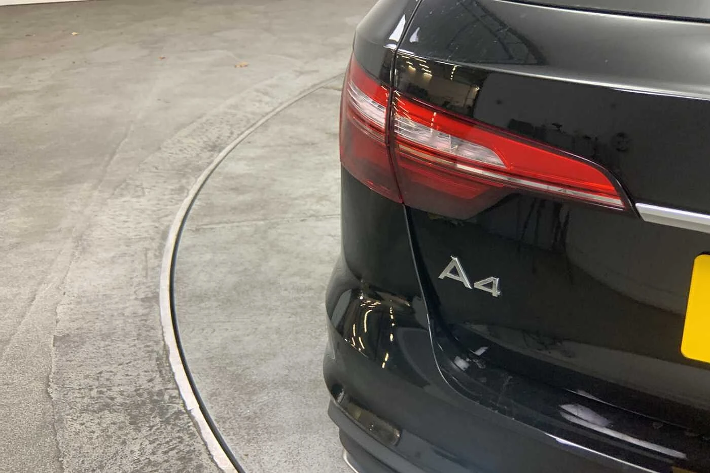 Audi-A4-image-27
