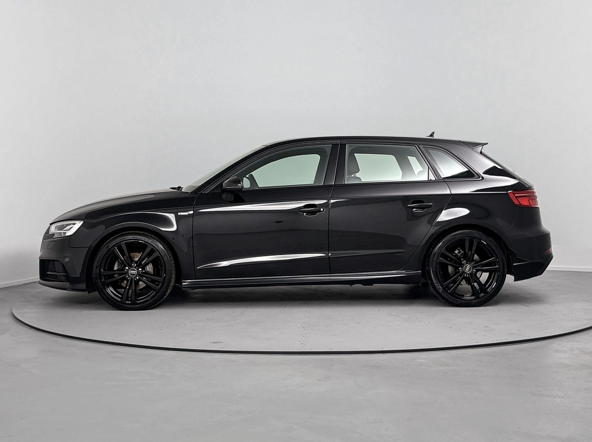 Audi-A3-image-1