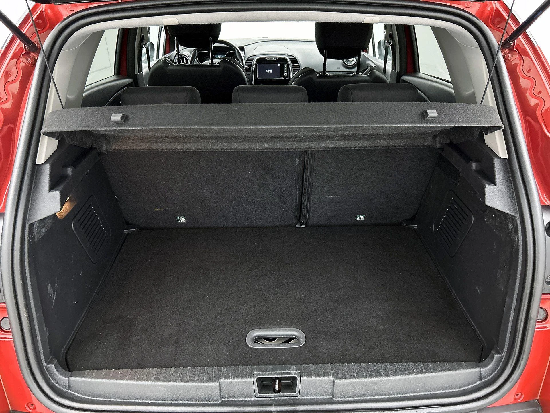 Renault-Captur-image-16