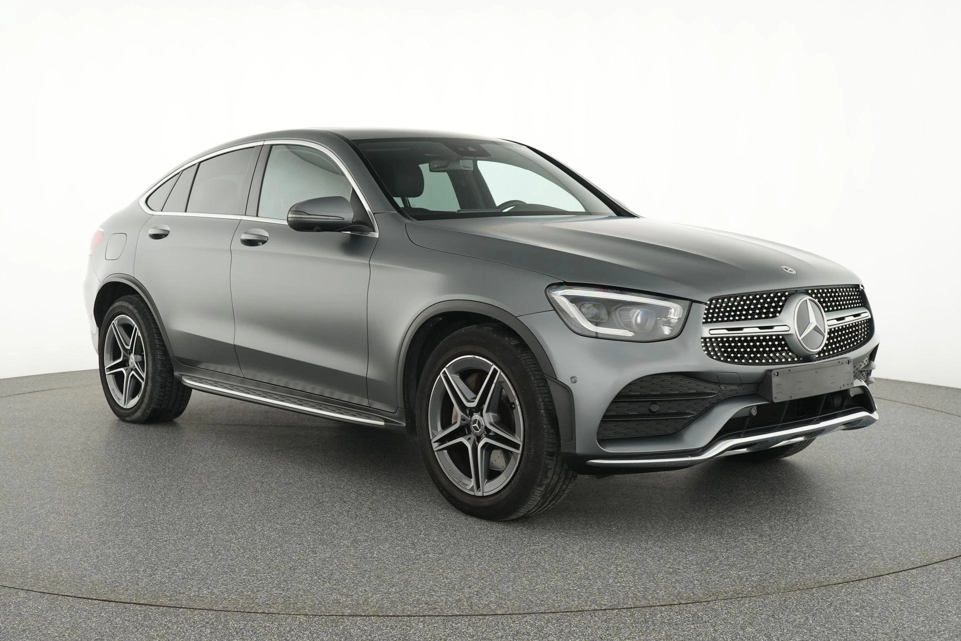 Mercedes-Benz-GLC-image-1