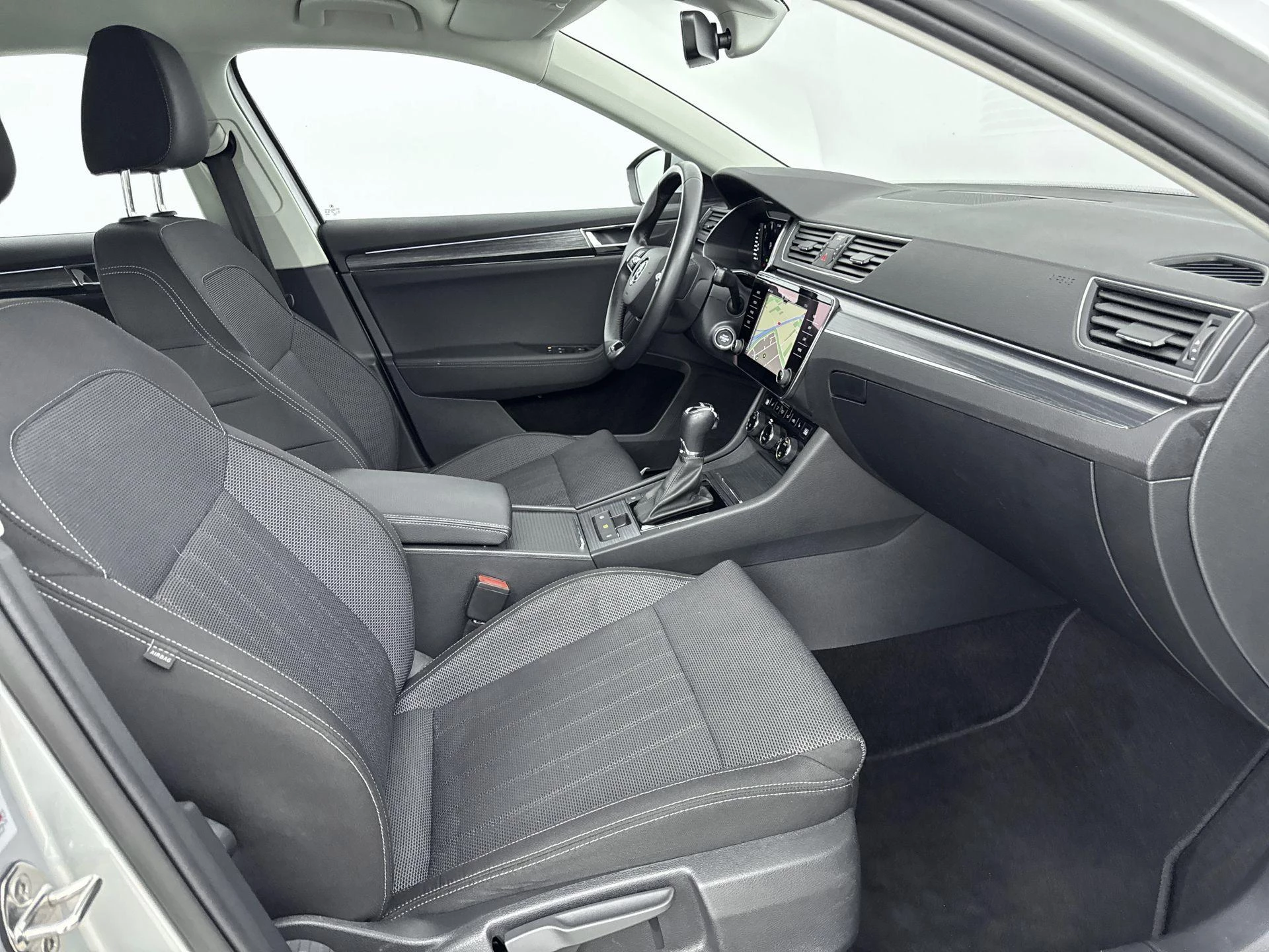 Škoda-Superb-image-28