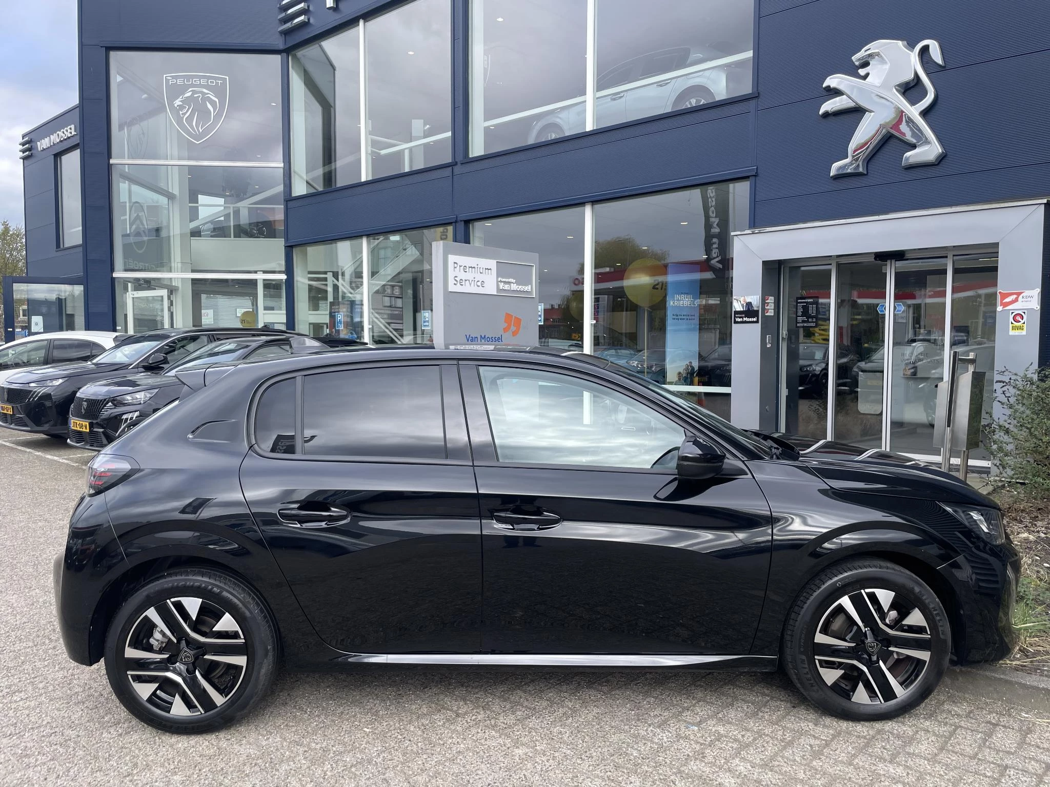 Peugeot-208-image-5