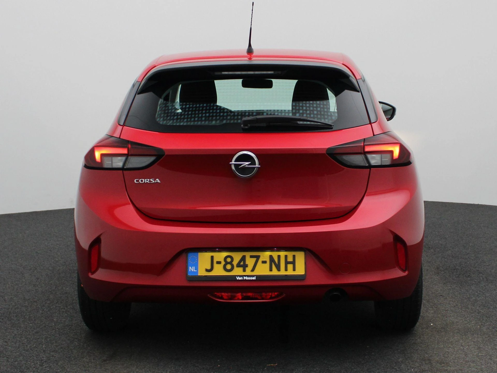 Opel-Corsa-image-5