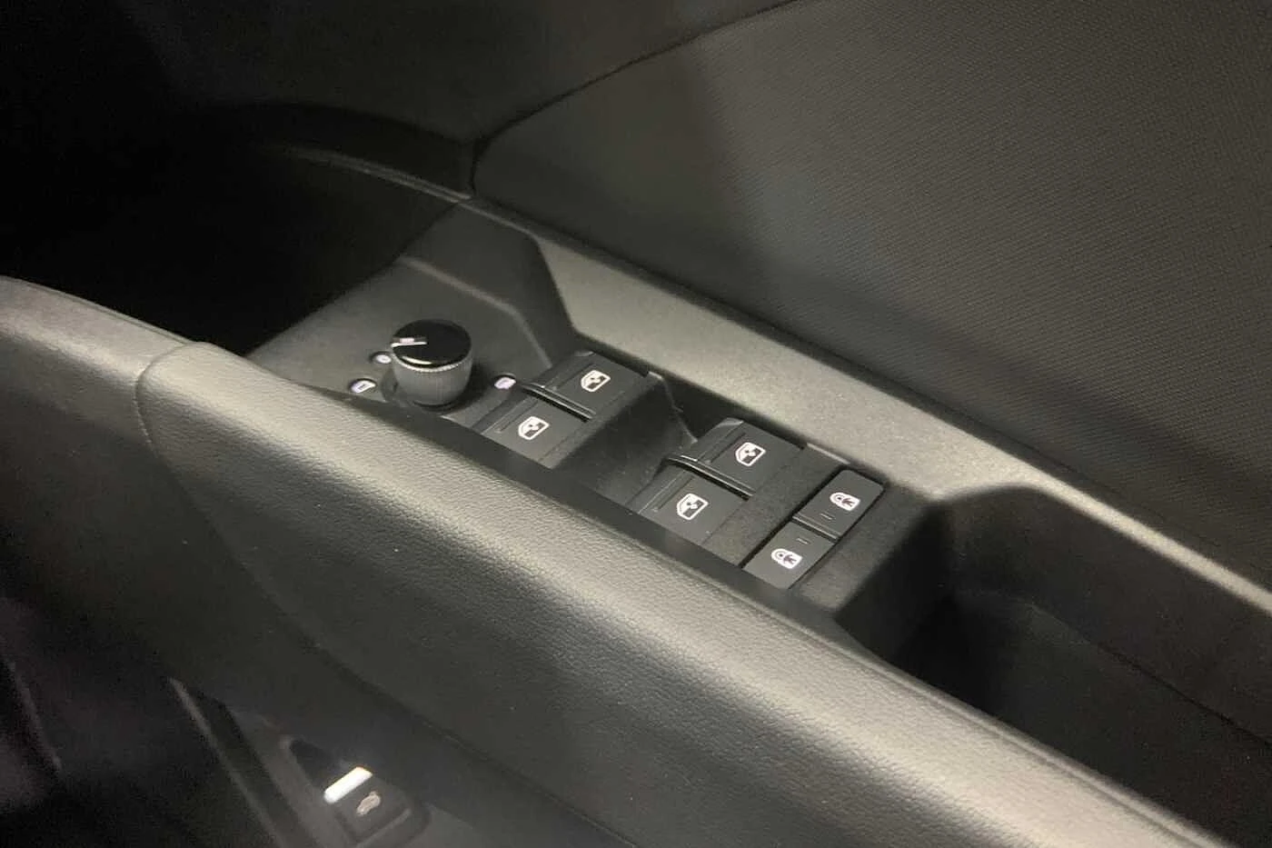 Audi-Q4 Sportback e-tron-image-27