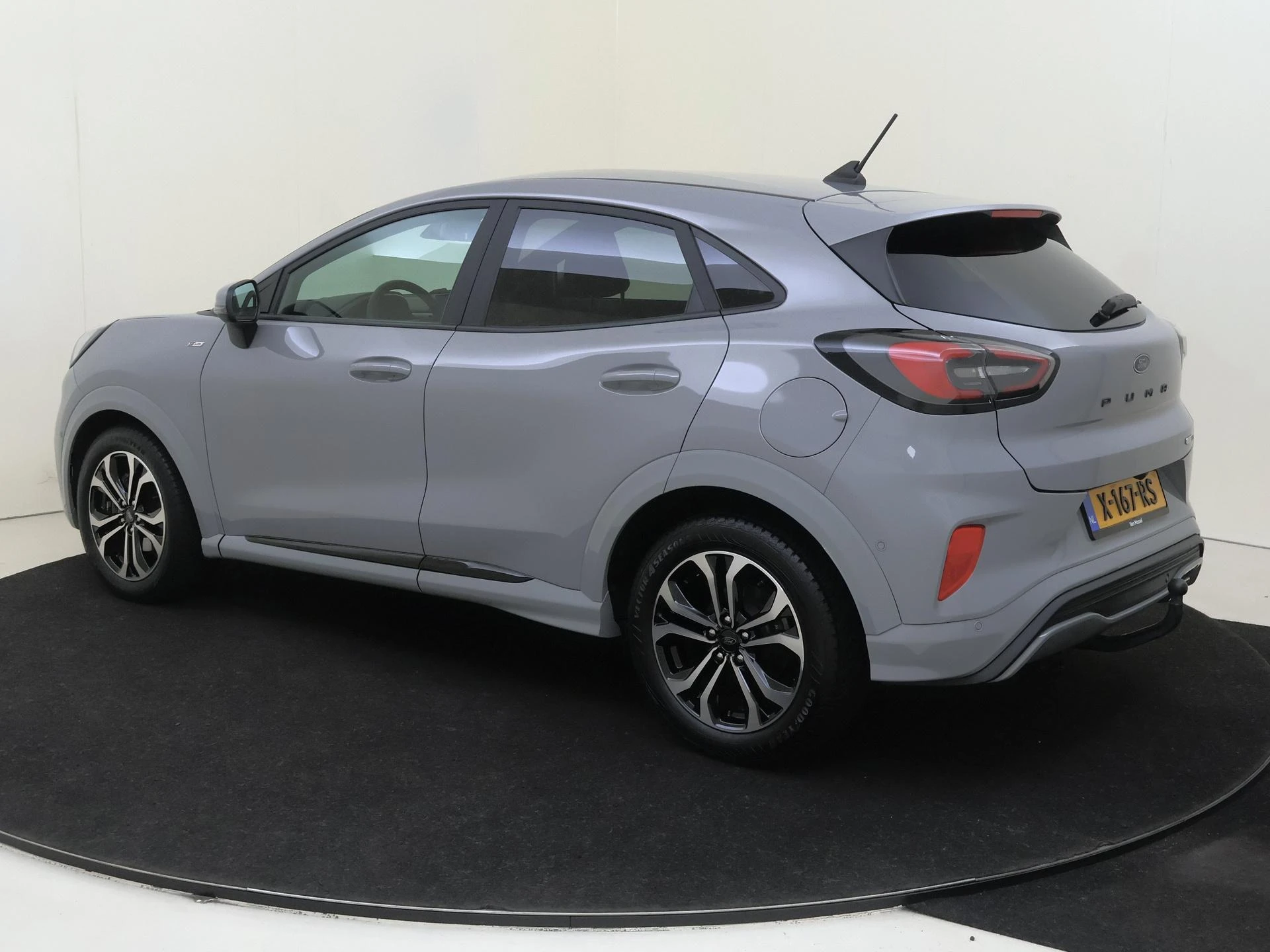 Ford-Puma-image-2