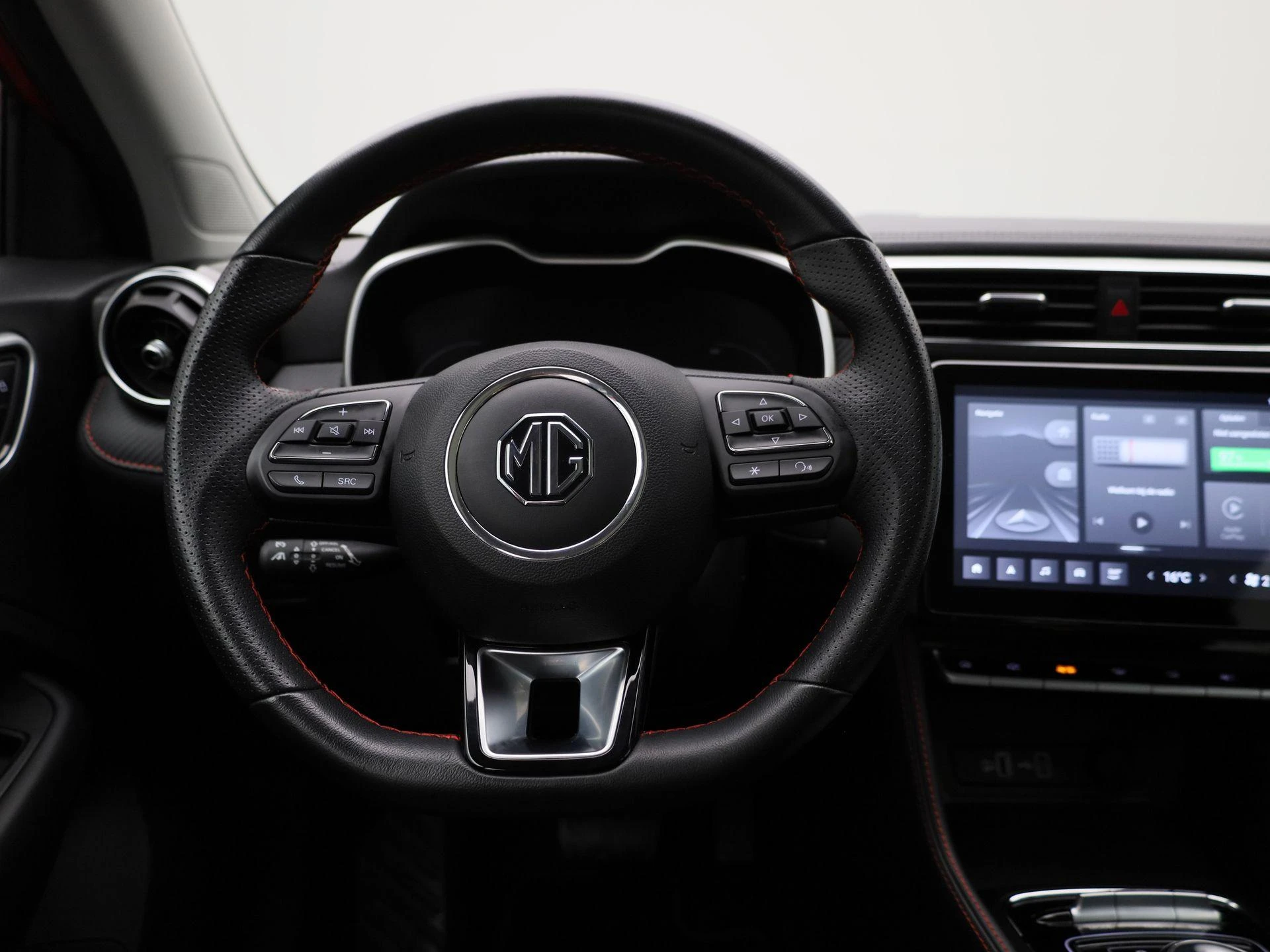 MG-ZS EV-image-6