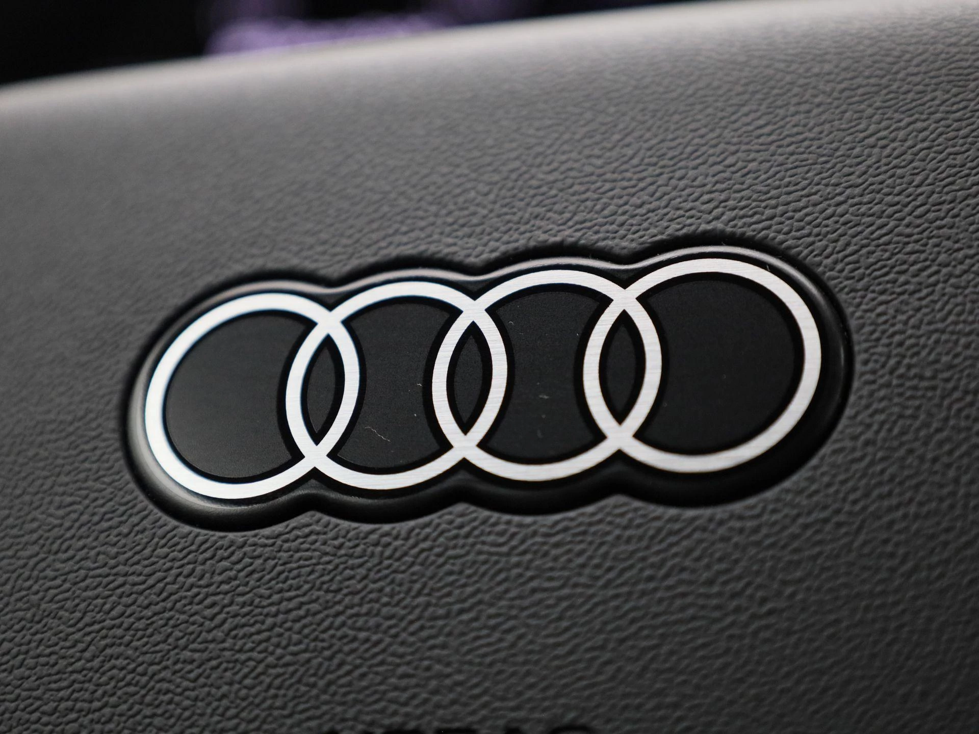 Audi-Q6 e-tron-image-36