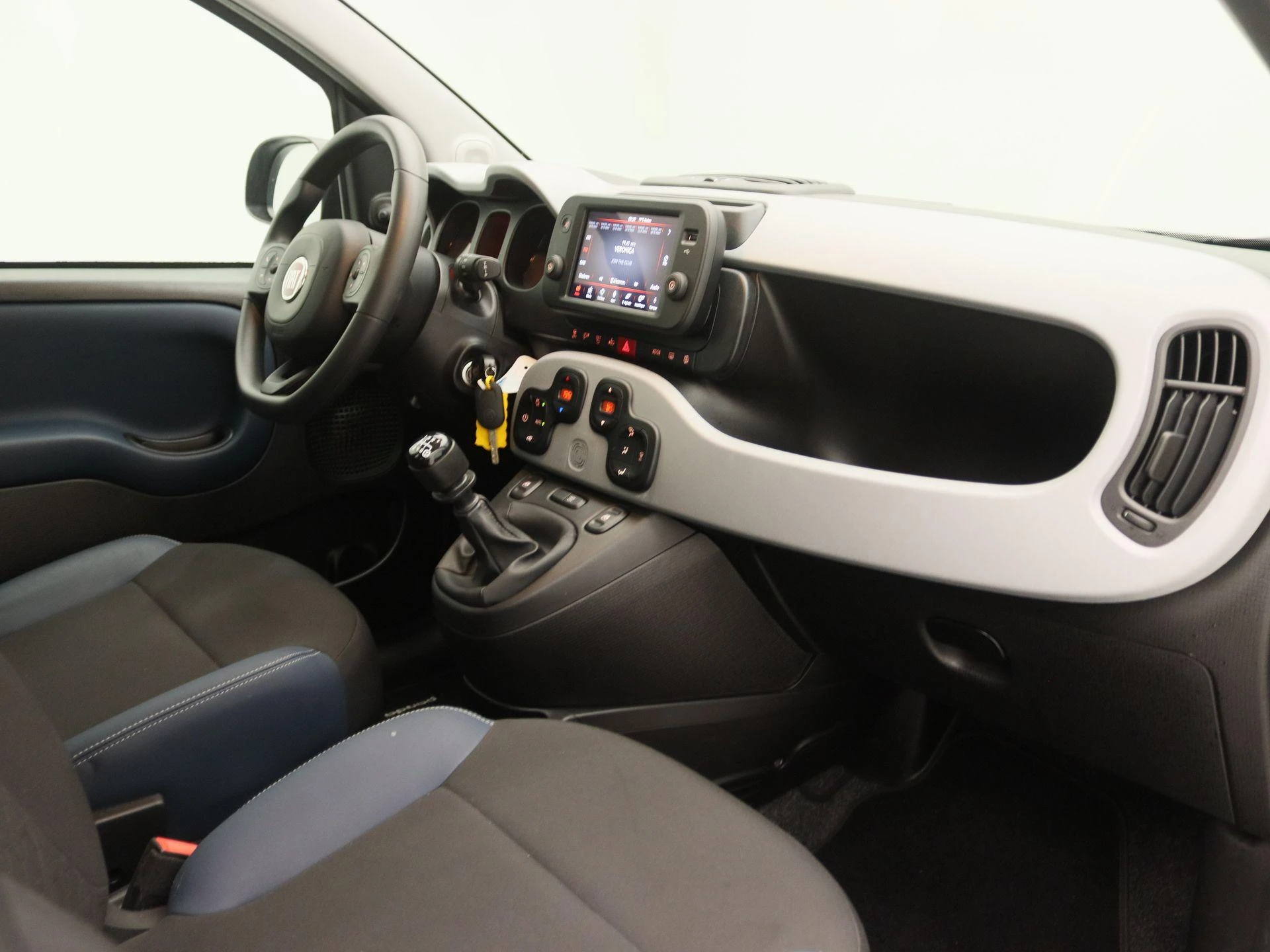 Fiat Panda 1.0 Hybrid Cross