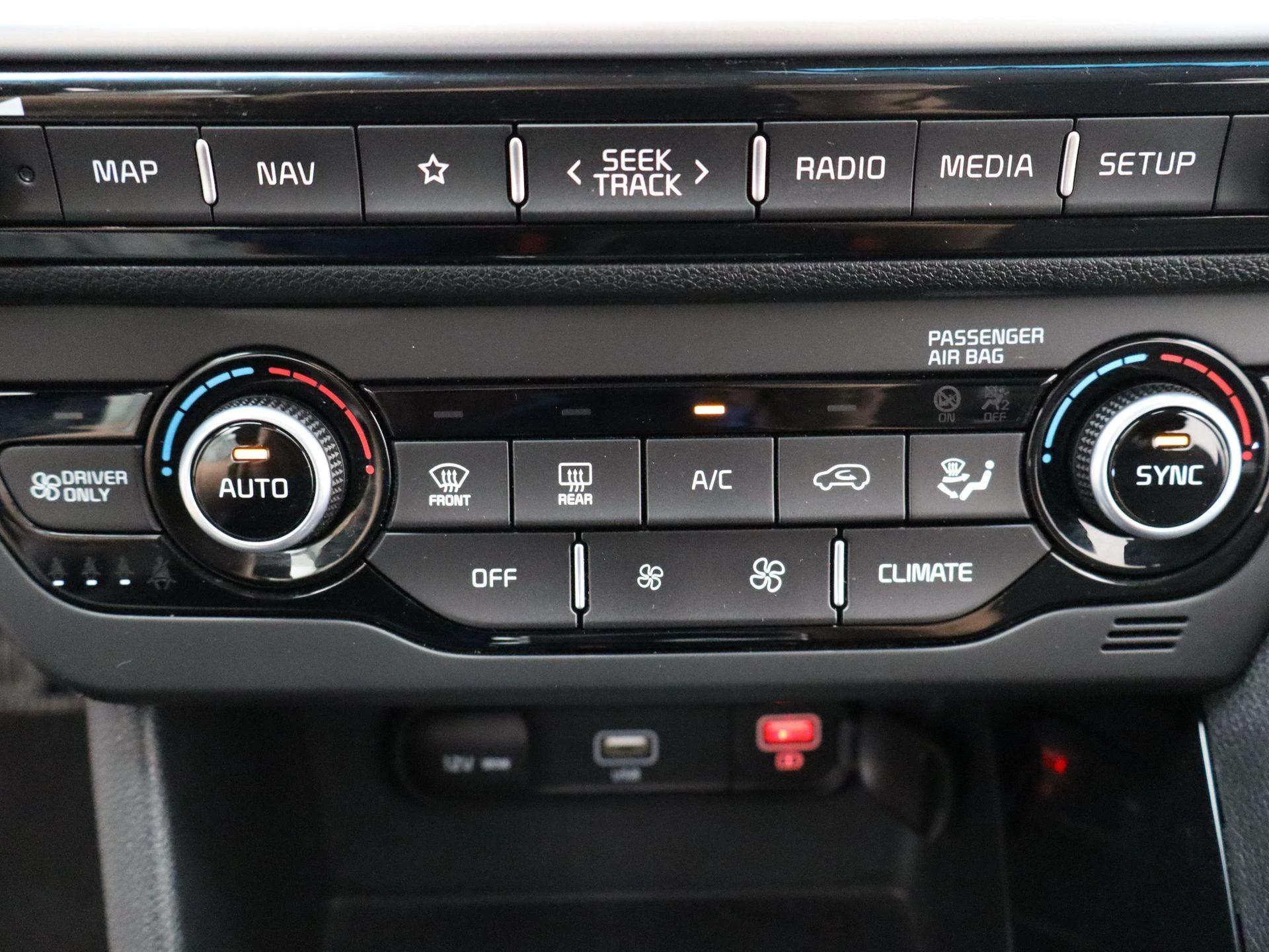 Kia-Niro-image-19