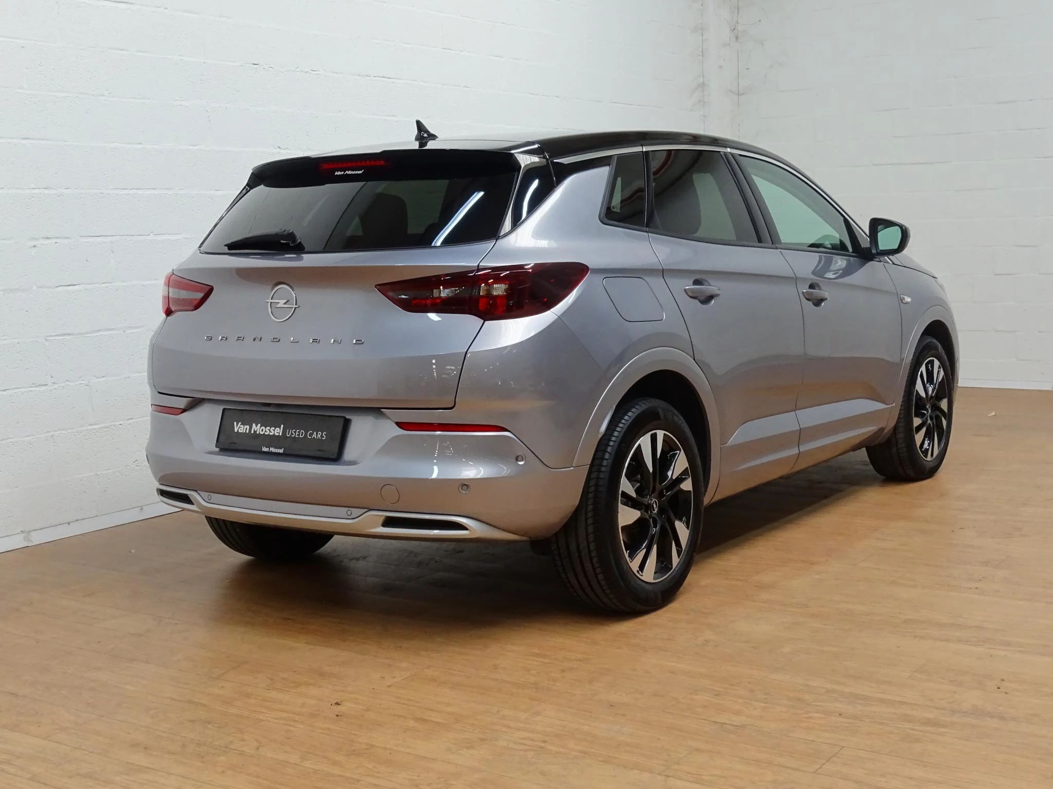 Opel Grandland 1.2 Turbo S/S AT8 Business Elegance
