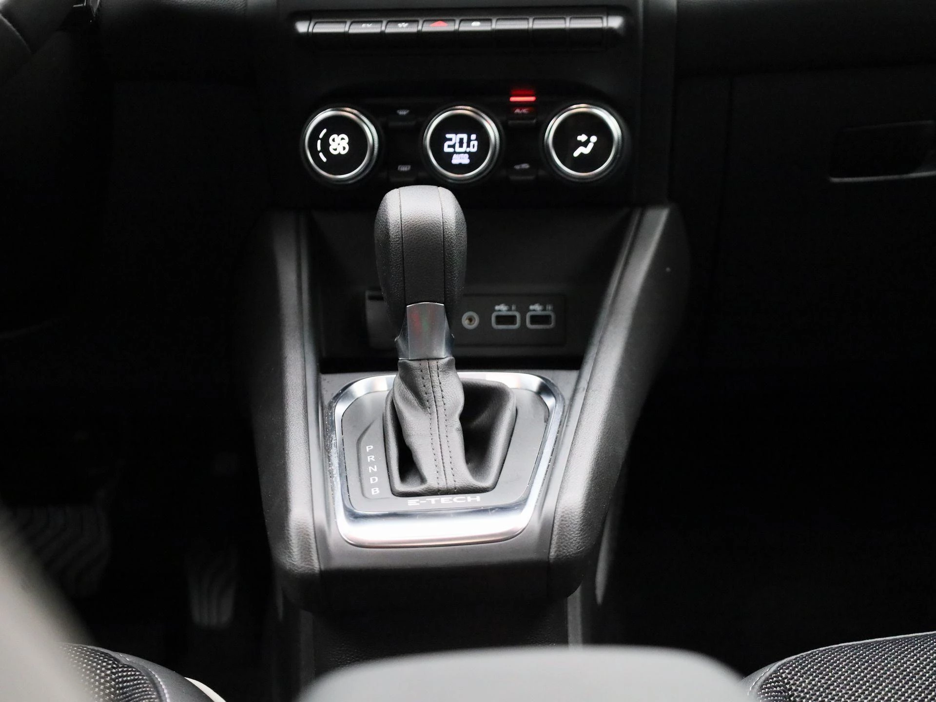 Renault Captur 1.6 E-Tech Plug-in Hybrid 160 techno