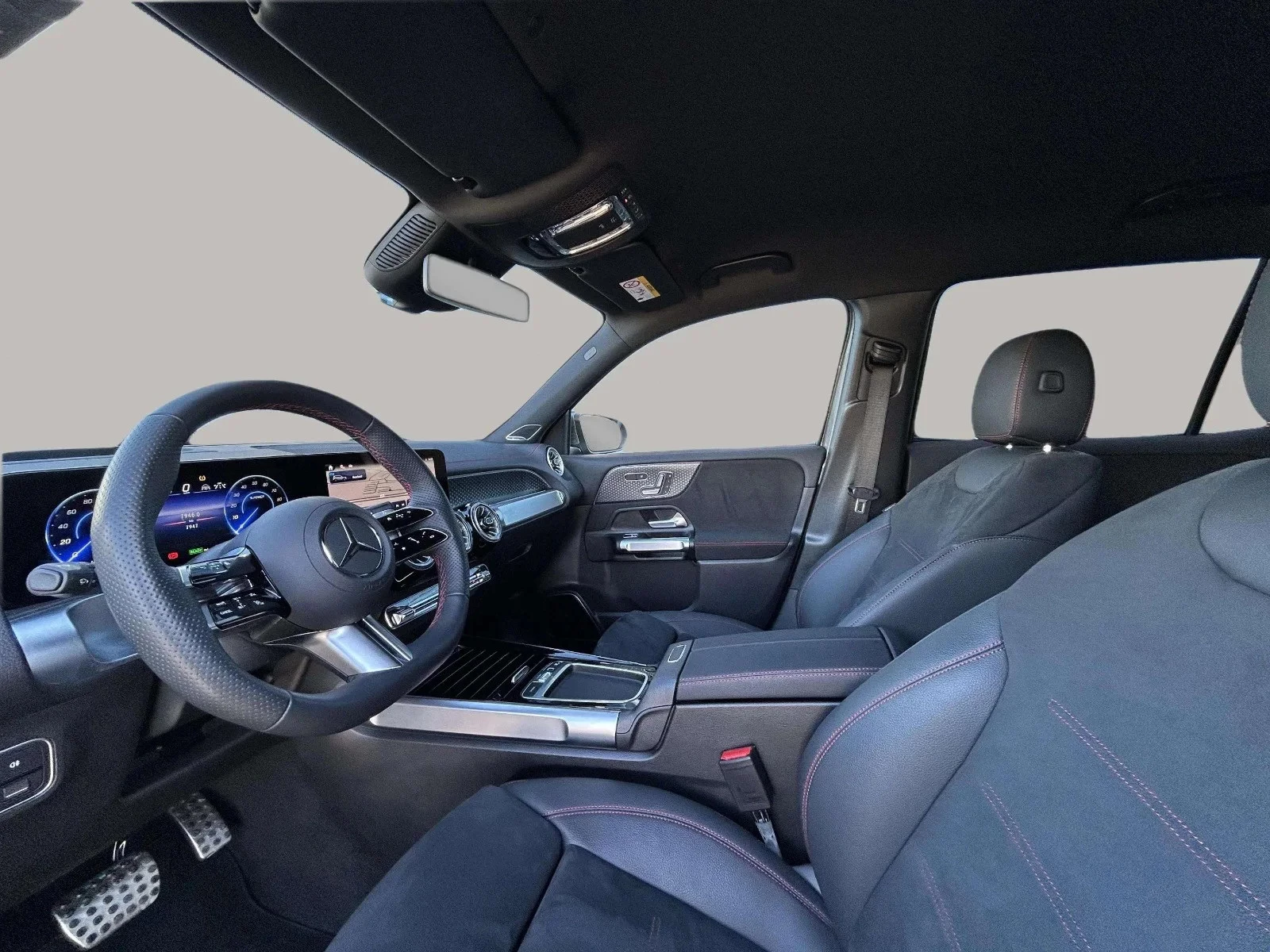 Mercedes-Benz-EQB-image-9