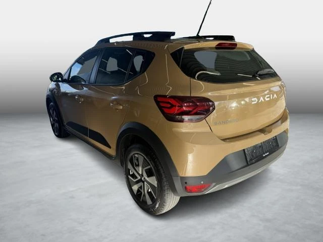 Dacia-Sandero Stepway-image-6