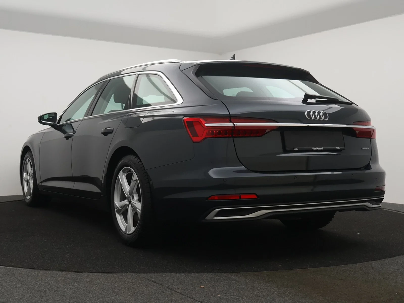 Audi-A6-image-15