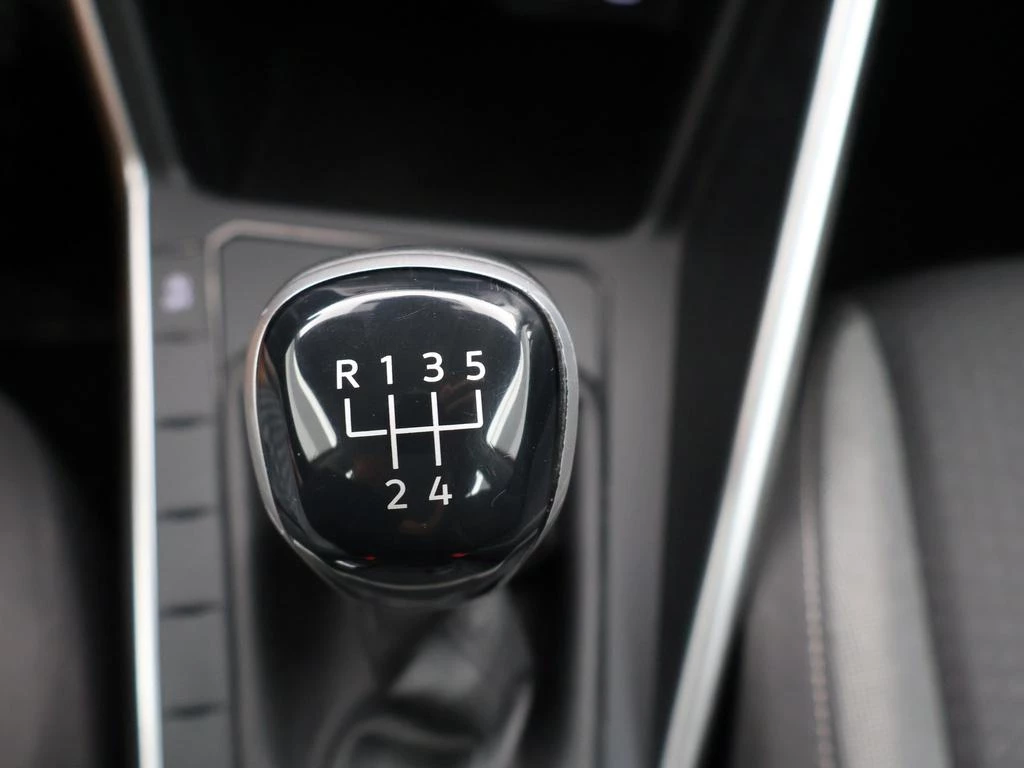 Volkswagen Taigo Taigo 1.0TSI 95PK Life *APP CONNECT*ADAPTIVE CRUISE*DIGITAL DASHBOARD*BLTH*...