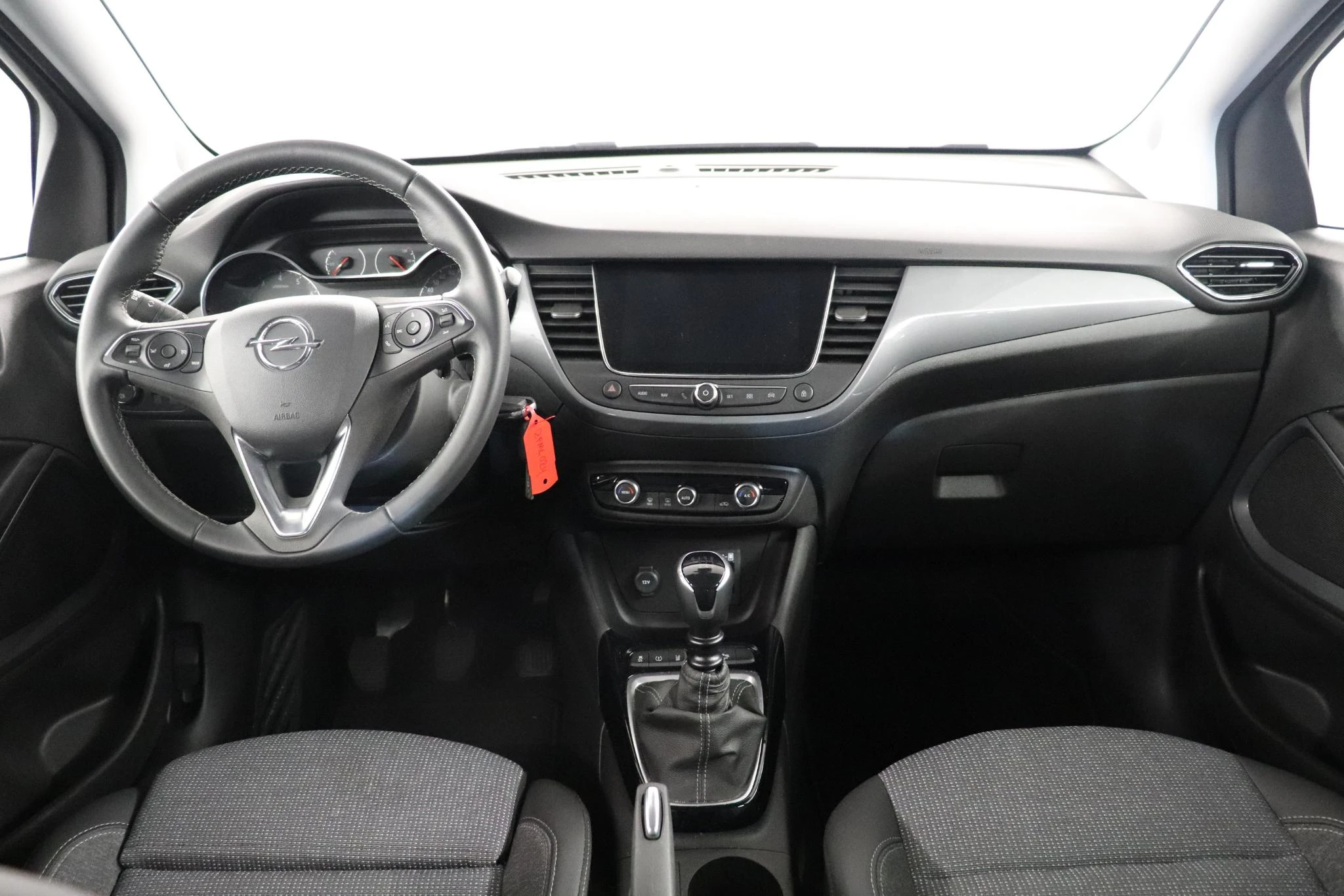 Opel-Crossland-image-13