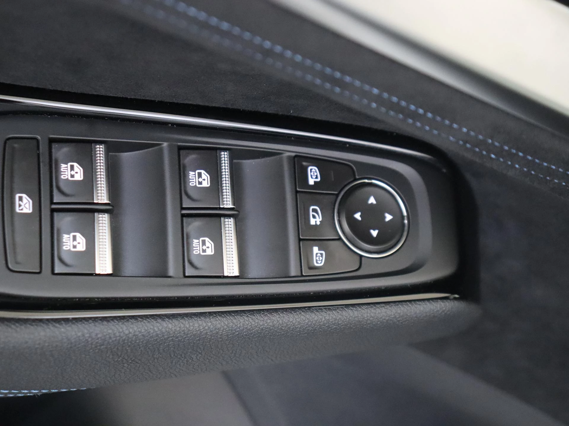 Renault Austral 1.2 E-Tech full hybrid 200 PK esprit Alpine