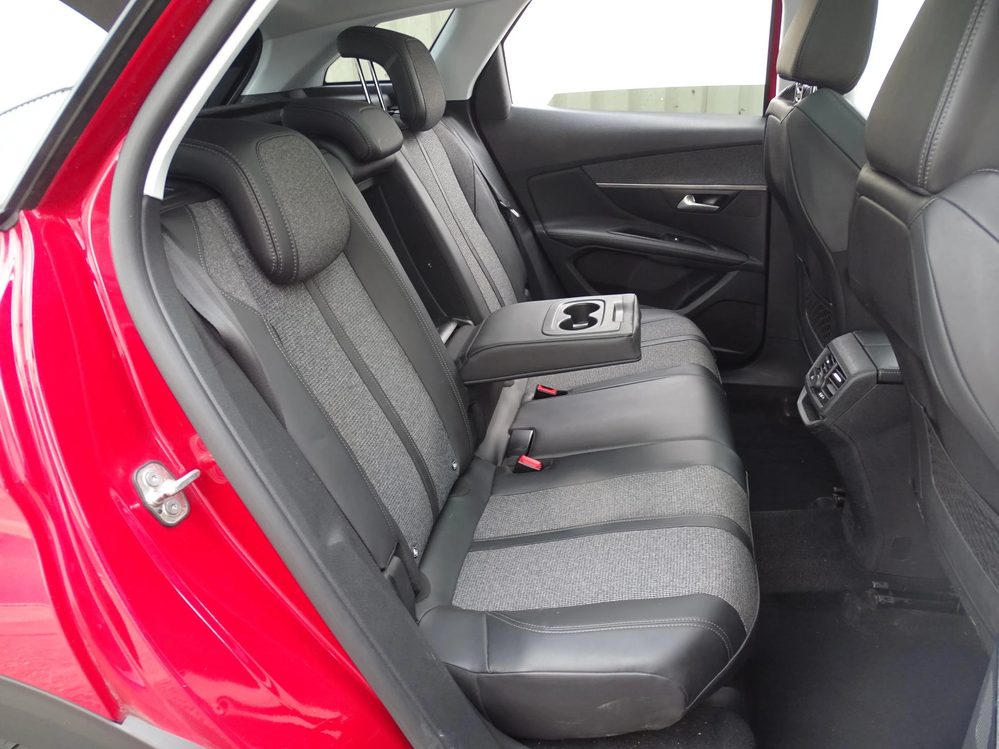 Peugeot 3008 1.2 T Crossway
