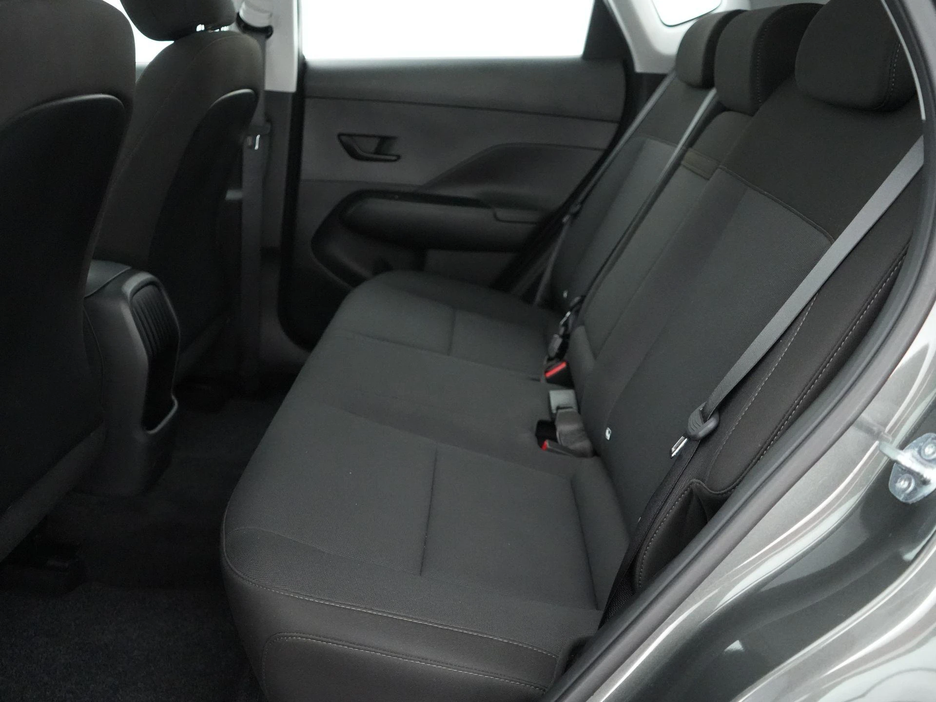 Hyundai-Kona-image-14