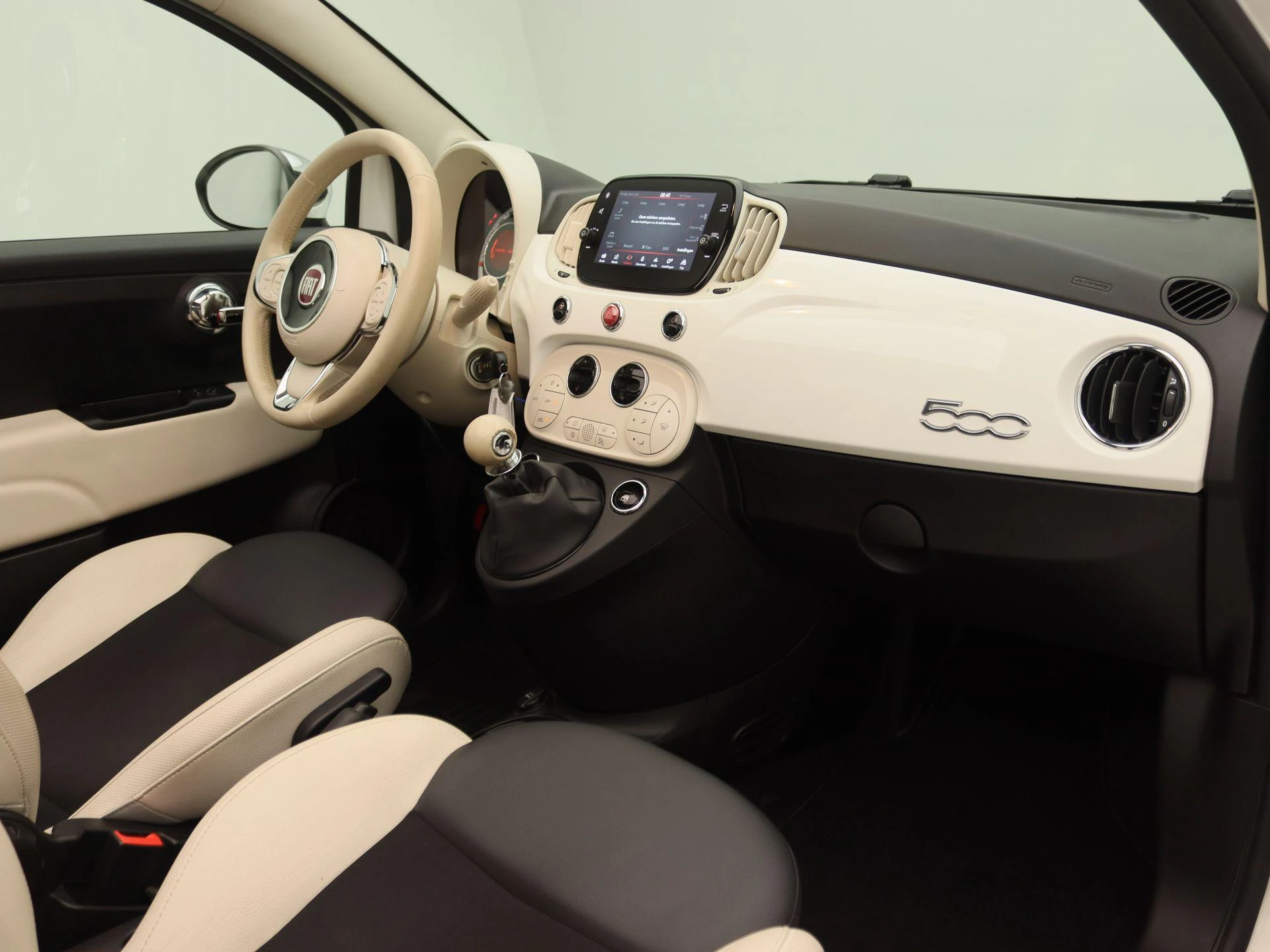 Fiat-500C-image-21