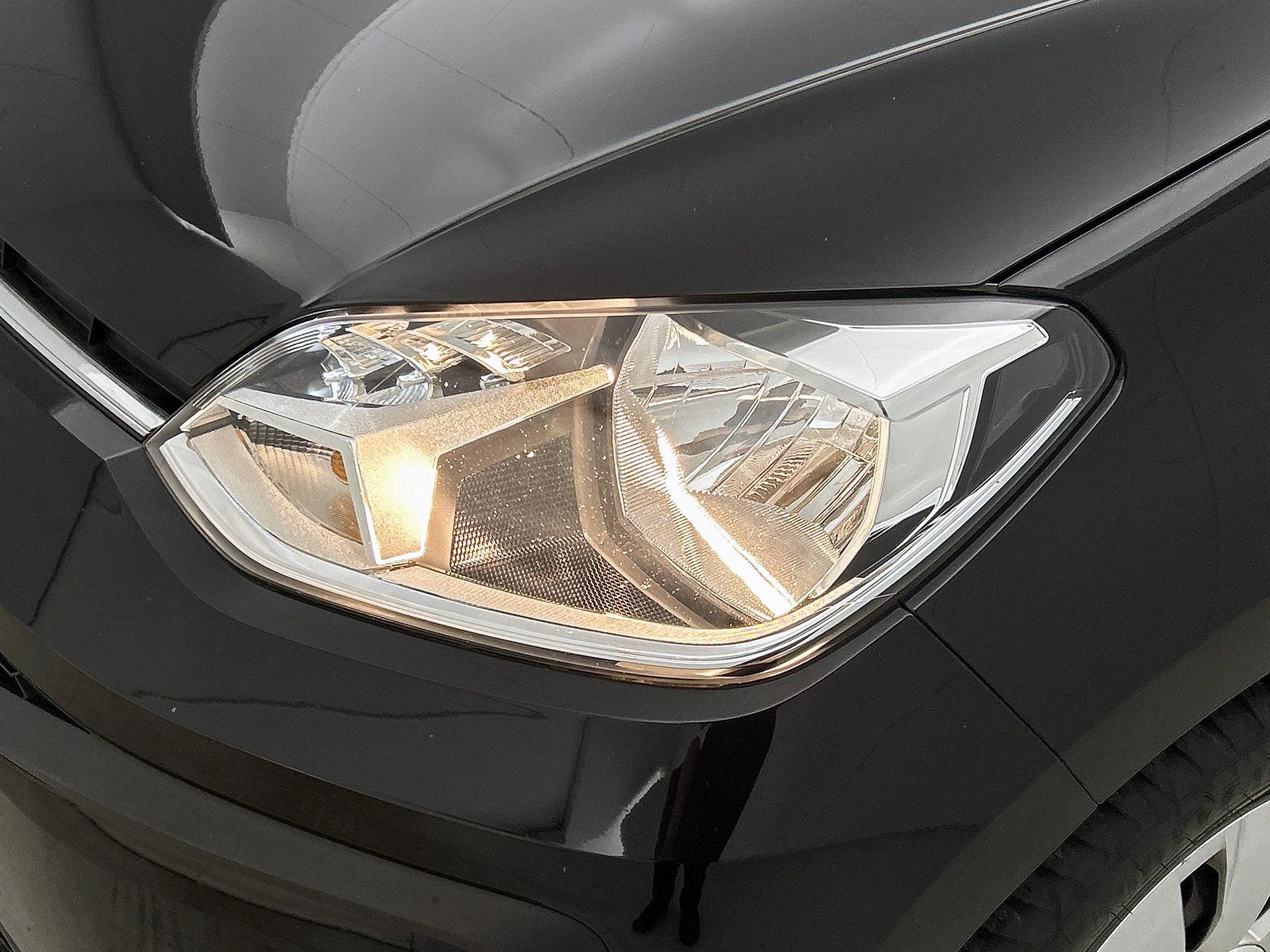 Volkswagen-up!-image-6
