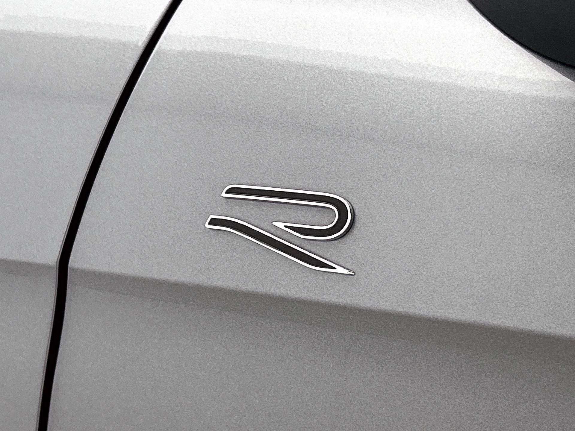 Volkswagen-Passat-image-32