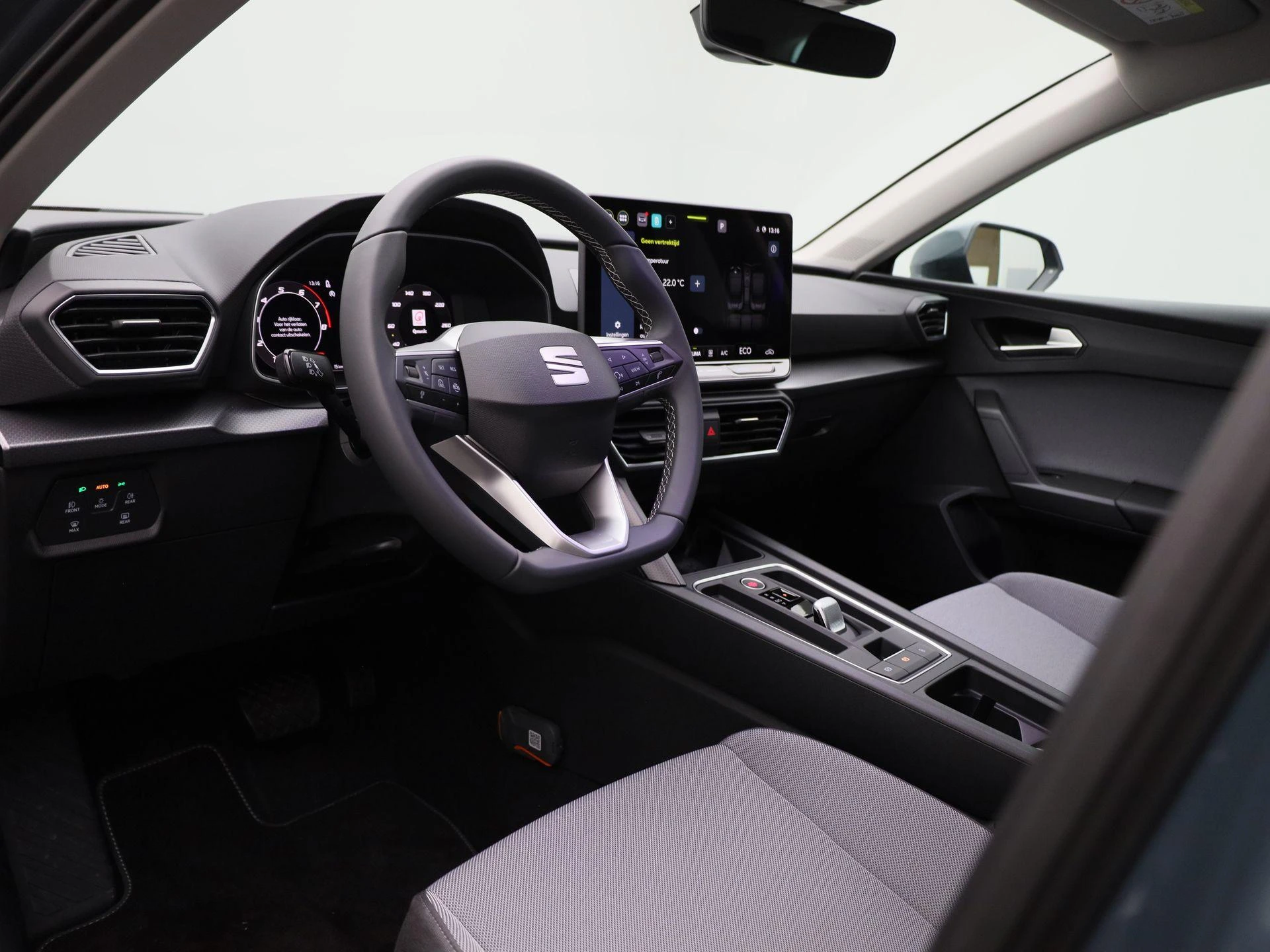 SEAT Leon Sportstourer 1.5 TSI e-Hybrid Style Business Intense