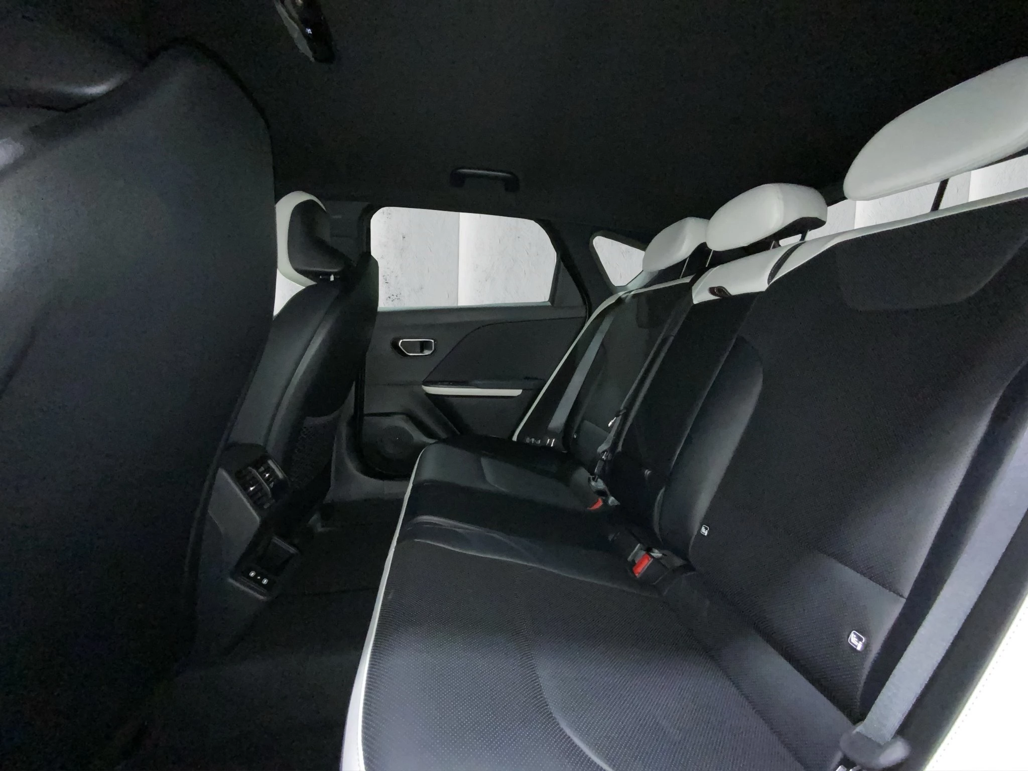Kia K4 GT-Line 1.6 T-GDI 132 kW DCT Schräghecklimousine. 5-türig