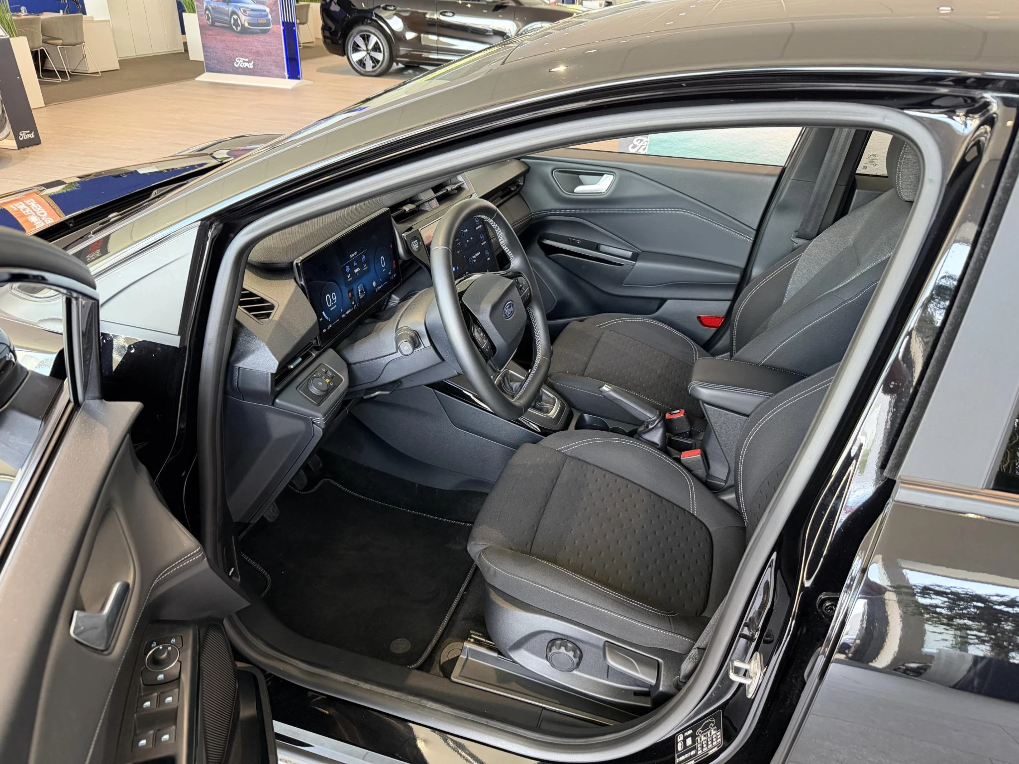 Ford Puma 1.0 EcoBoost Hybrid Titanium