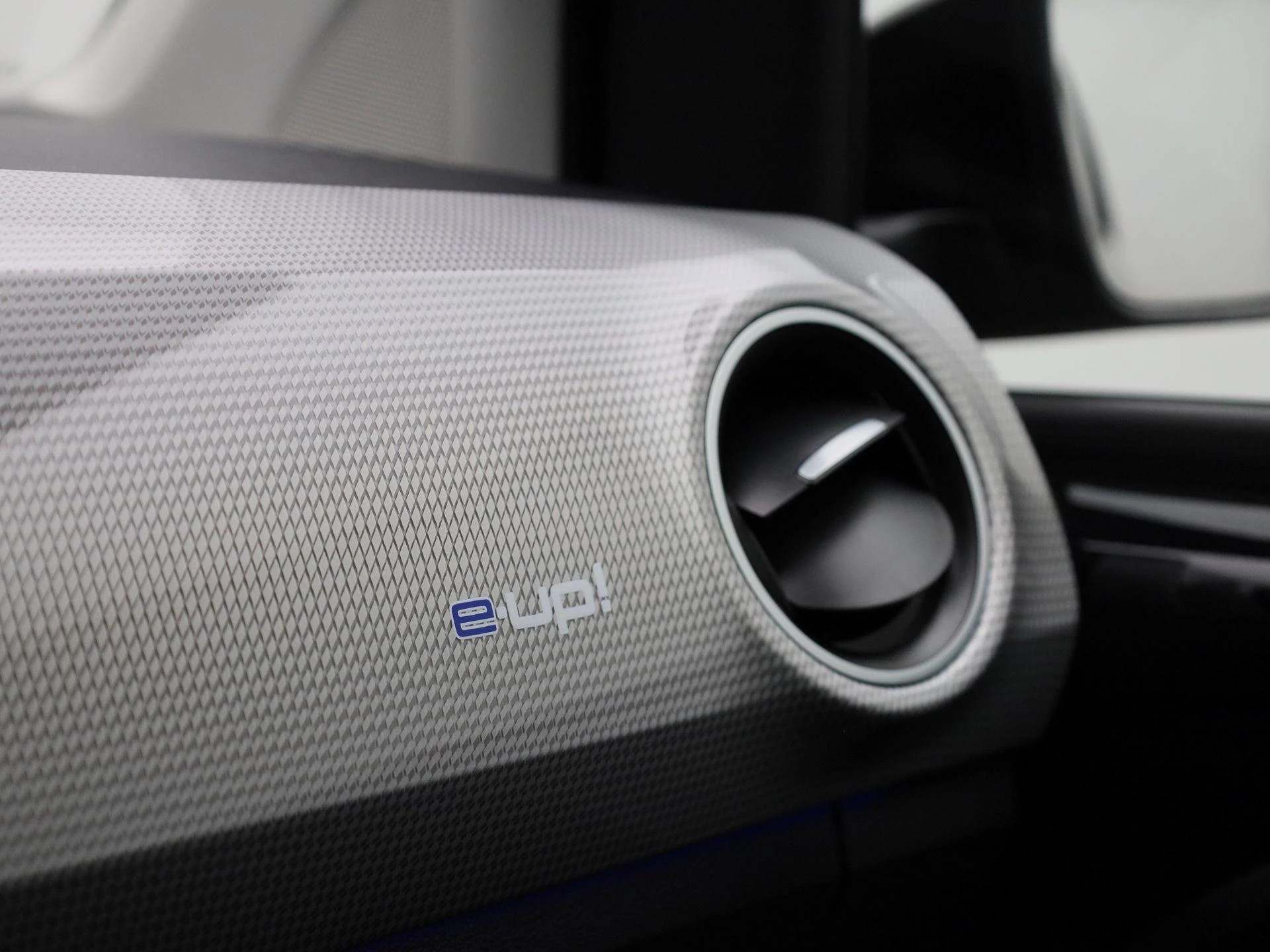Volkswagen e-up! e-up 83 PK|