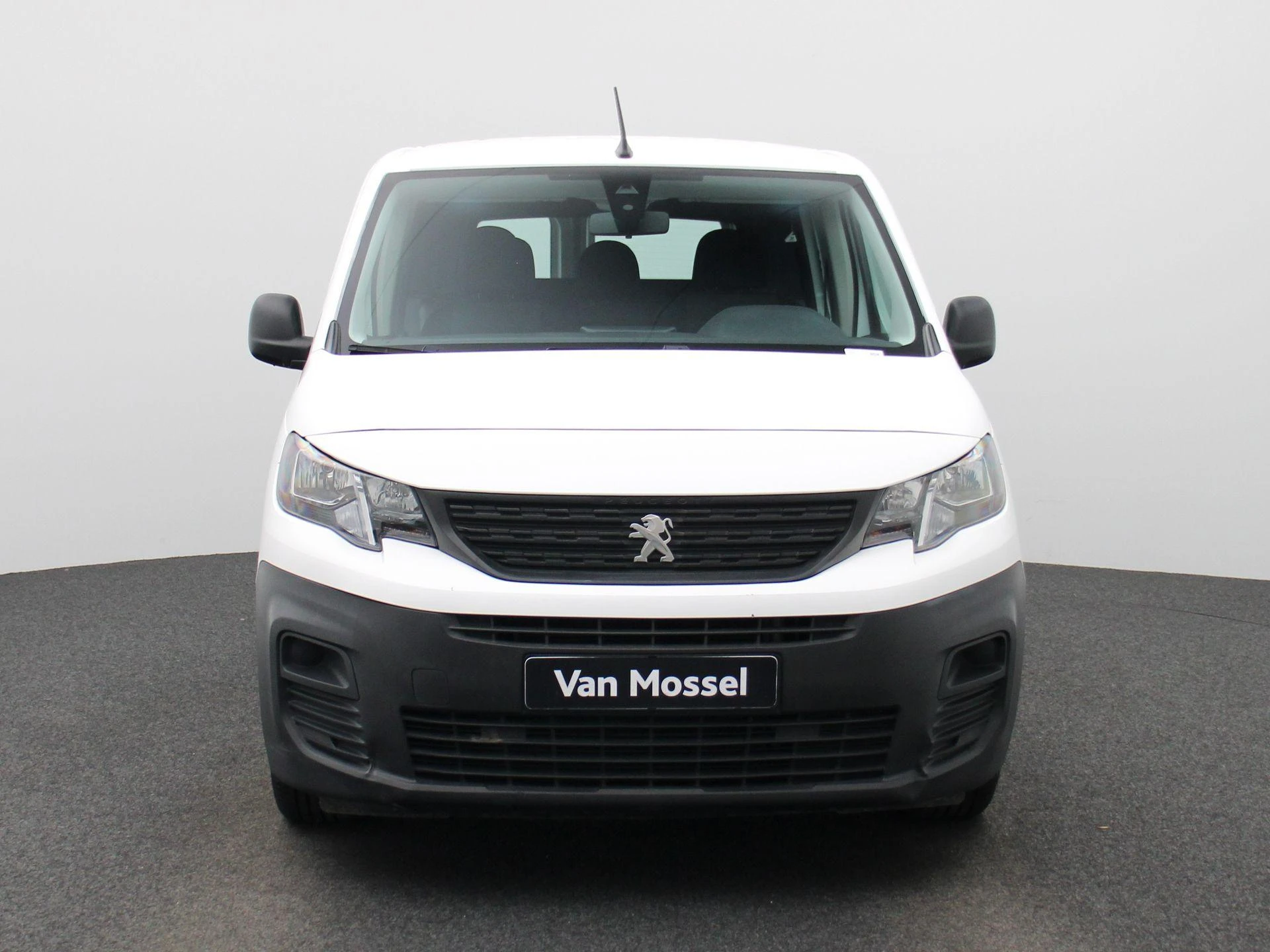 Peugeot-Partner-image-2