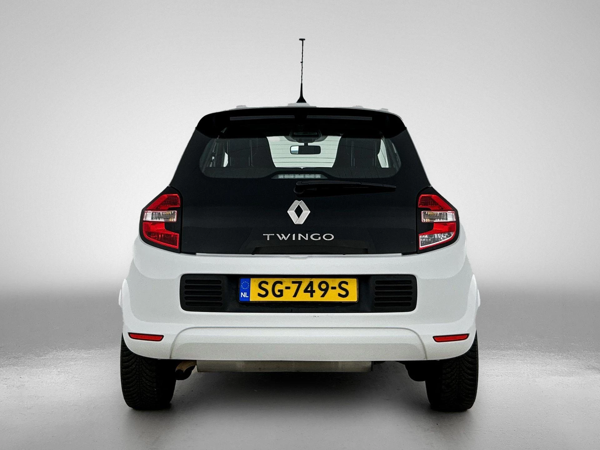 Renault-Twingo-image-2