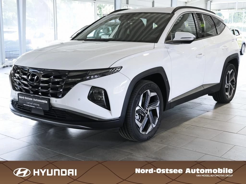 Hyundai Tucson 1.6 T-GDI TREND PHEV 4WD SHZ LHZ KAMERA Trend