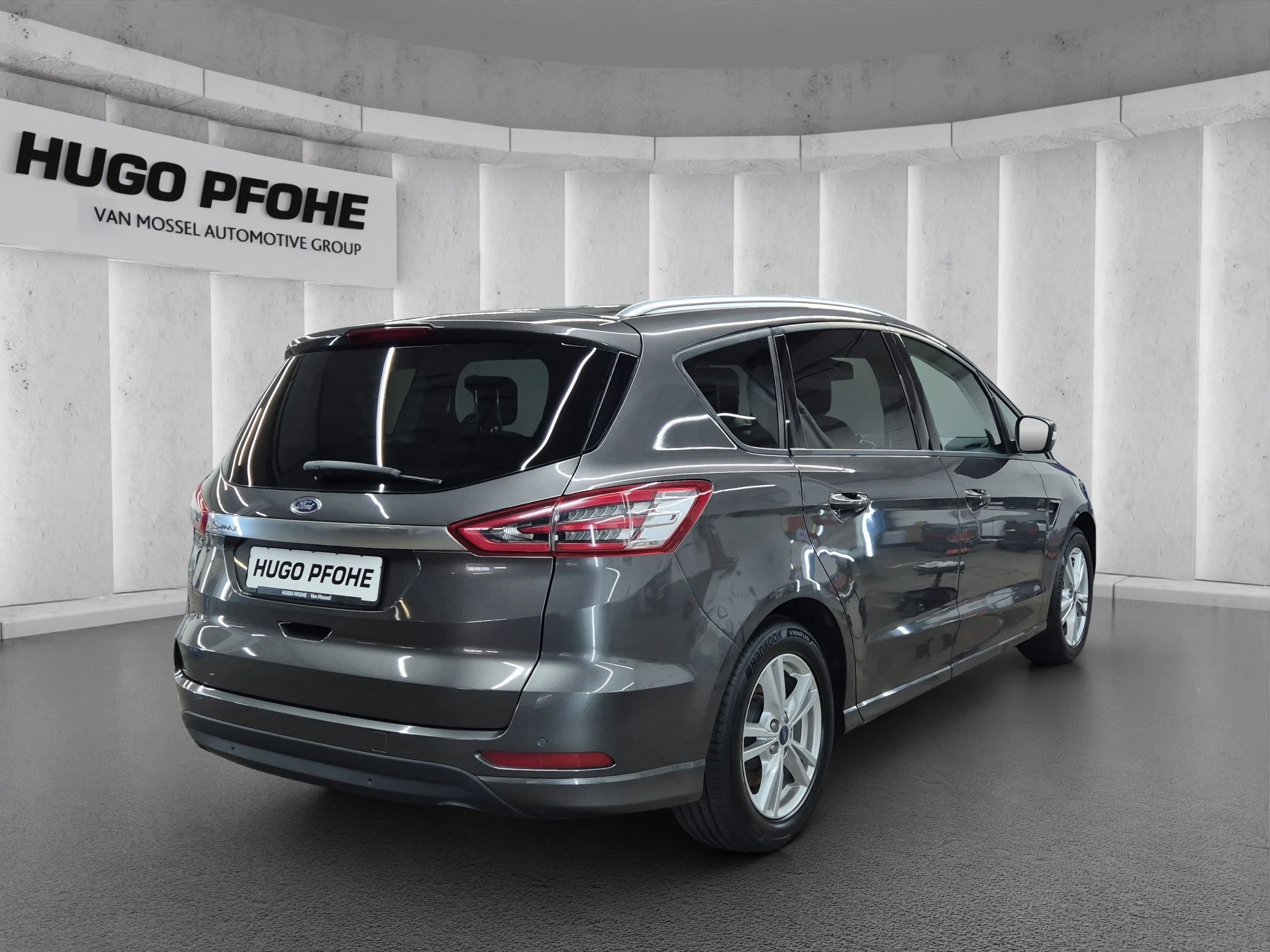 Ford-S-Max-image-4