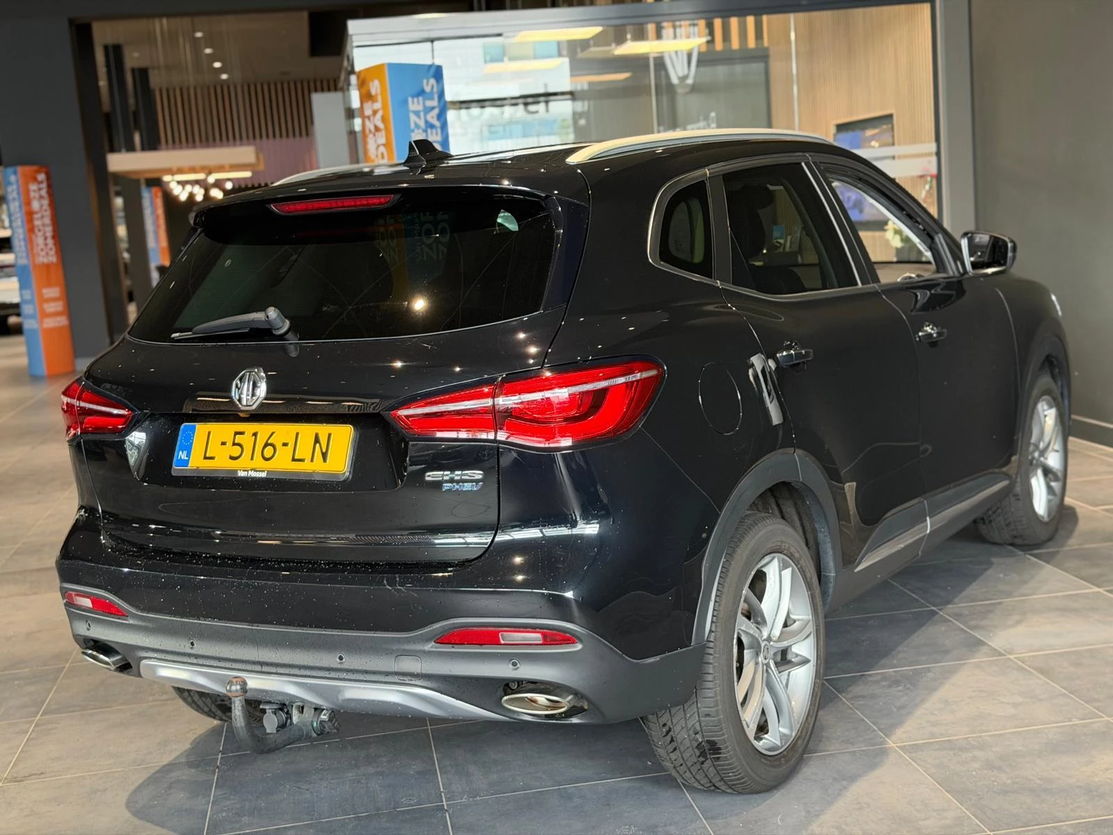 MG EHS 1.5 TGDI Edition1