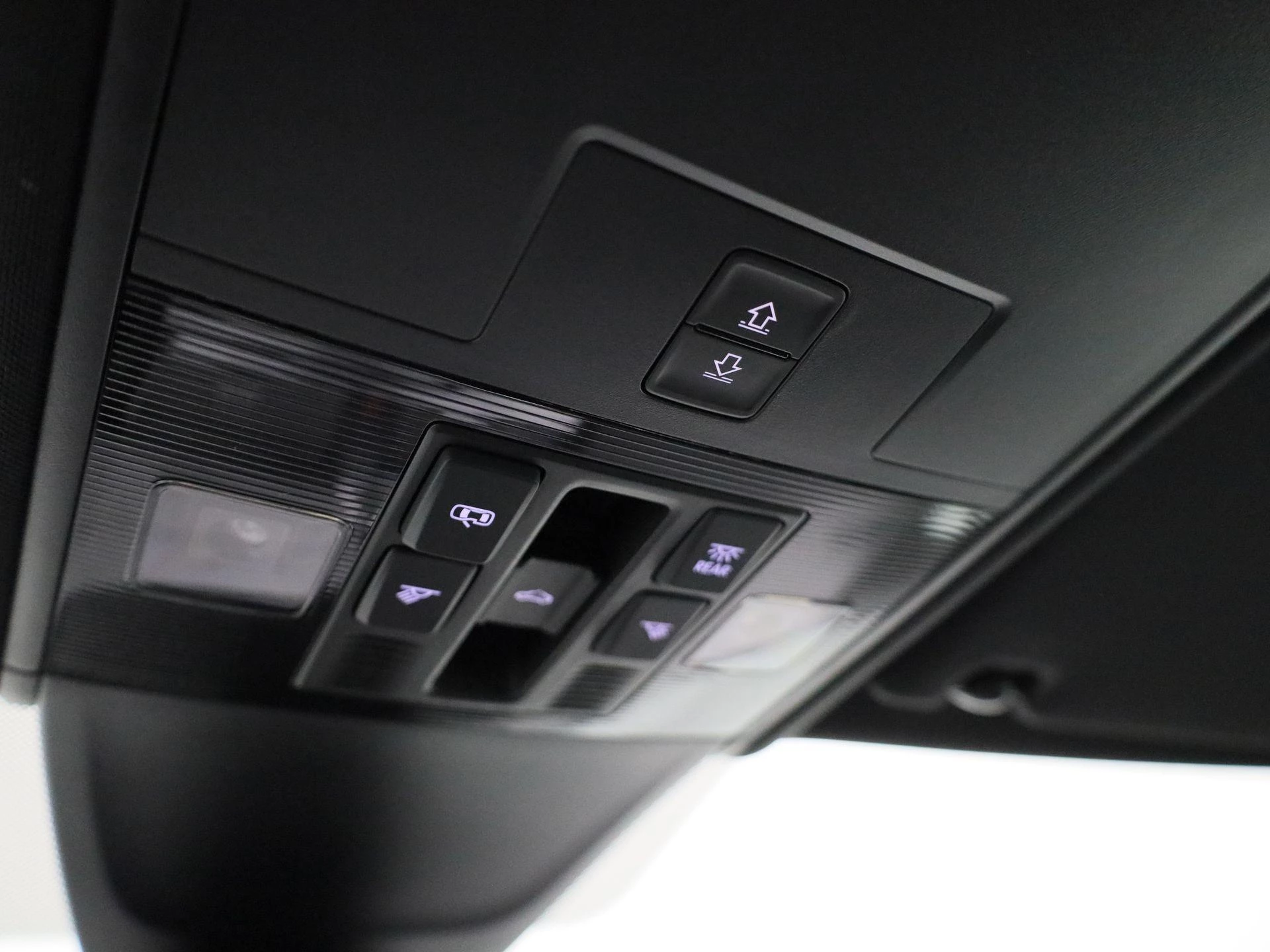 Volkswagen-Tiguan-image-30
