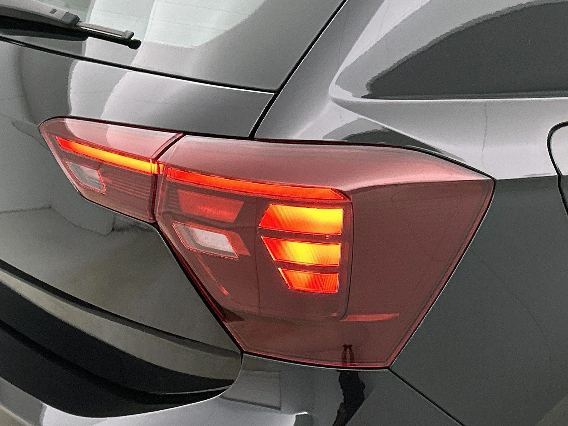 Volkswagen-Polo-image-27