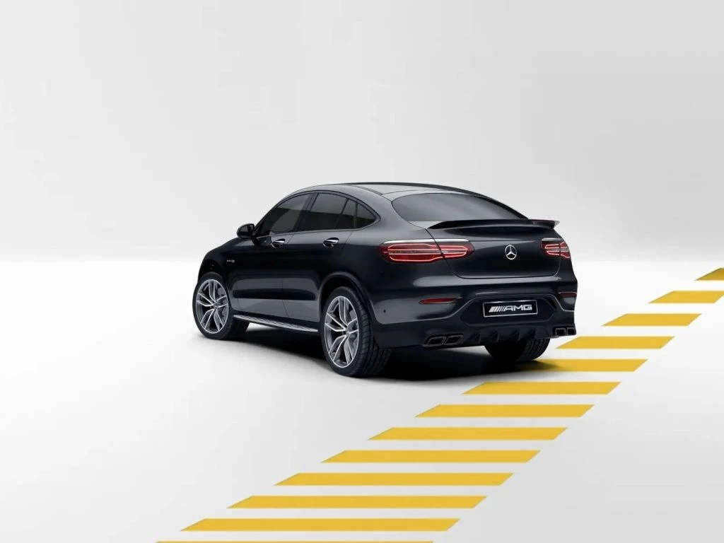 Mercedes-AMG-GLC 63 AMG-image-3