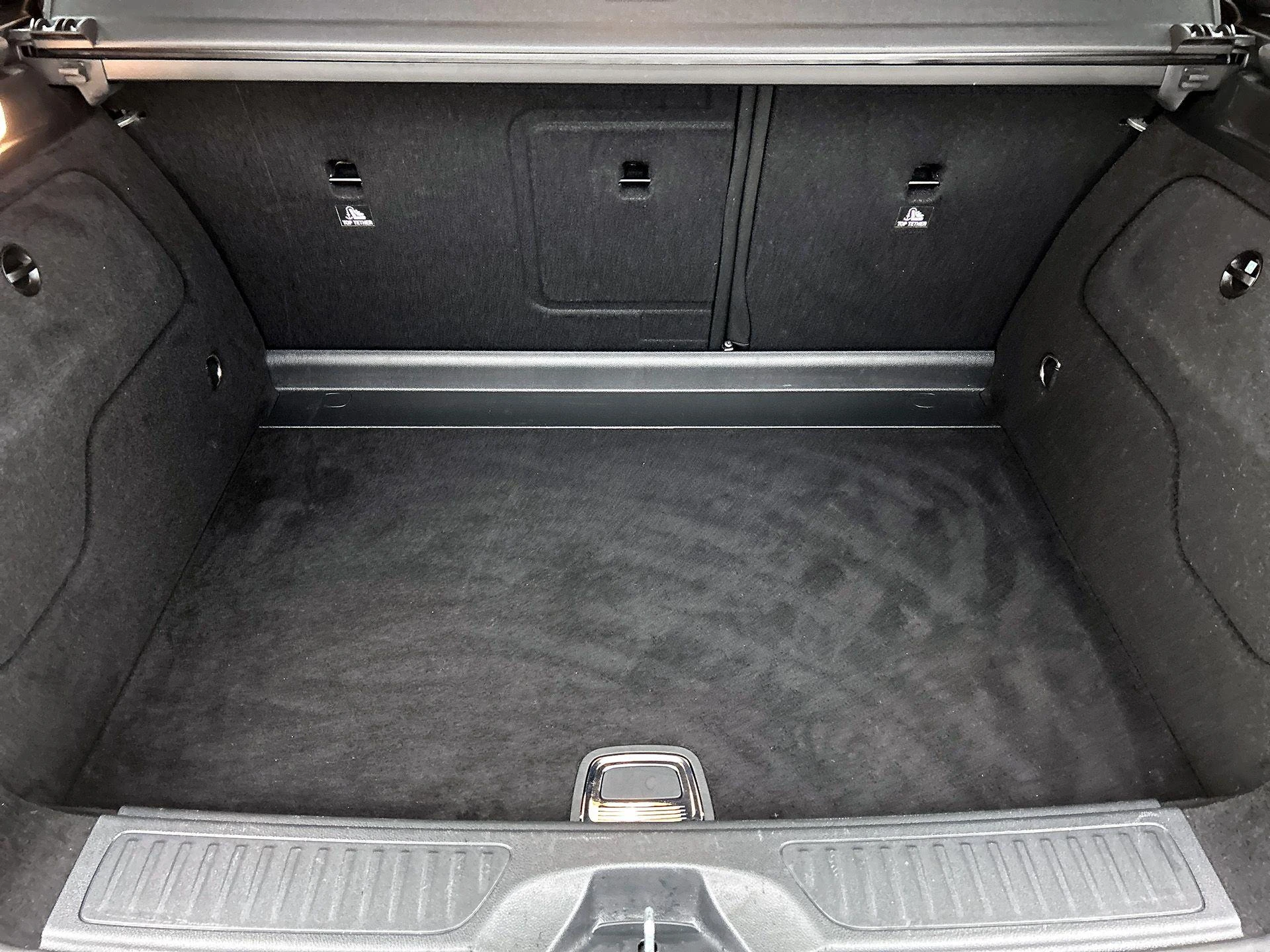 Mercedes-Benz-B-Klasse-image-28