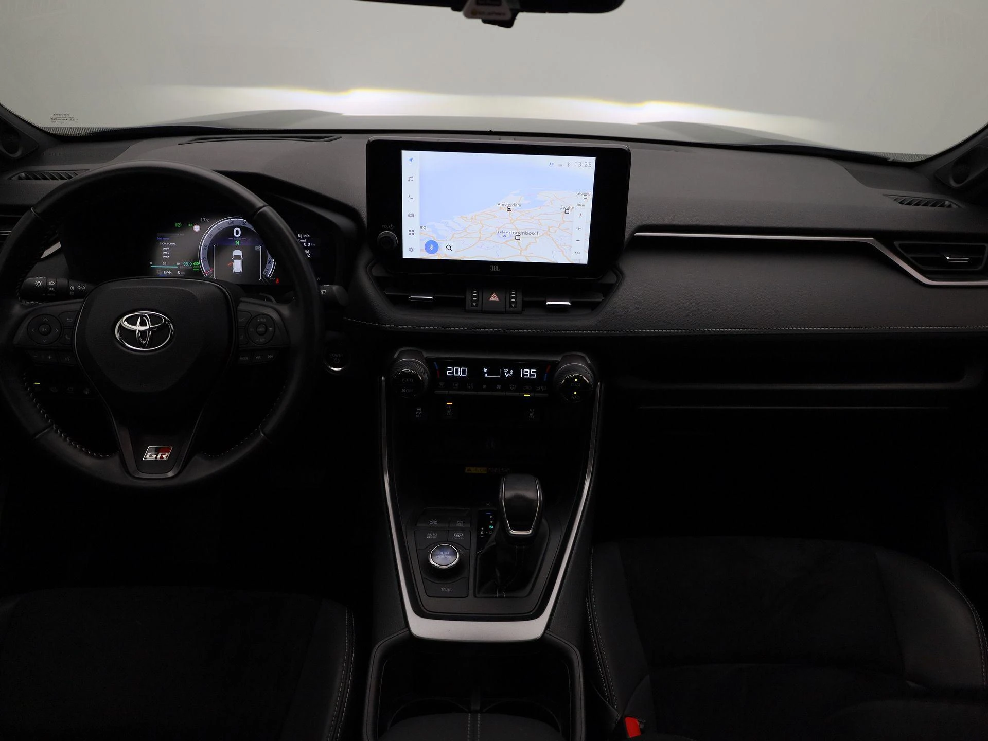 Toyota-RAV4-image-7