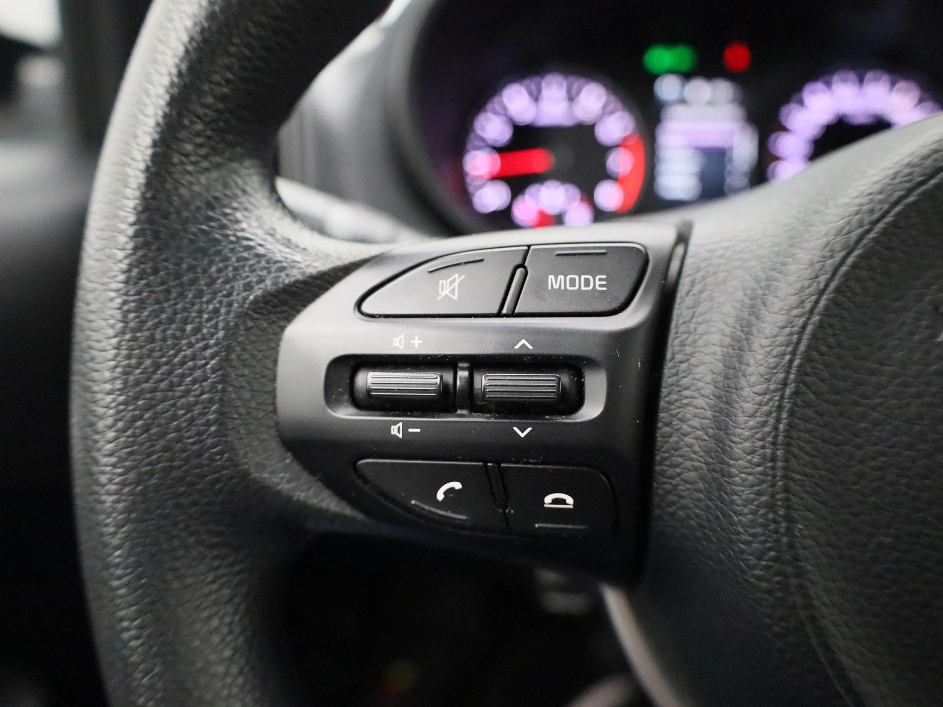 Kia-Picanto-image-16