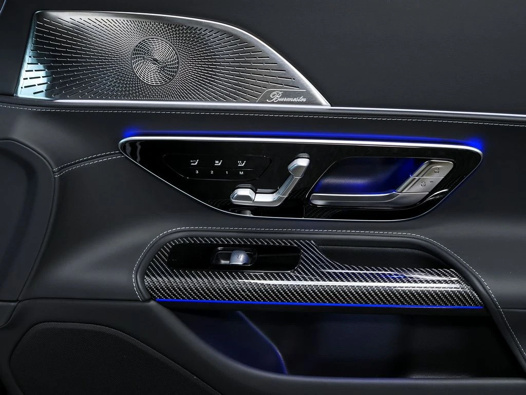 Mercedes-AMG-SL 63 AMG-image-9