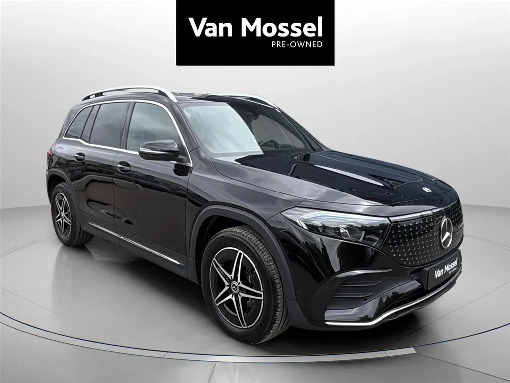 Mercedes-Benz-EQB-image-2