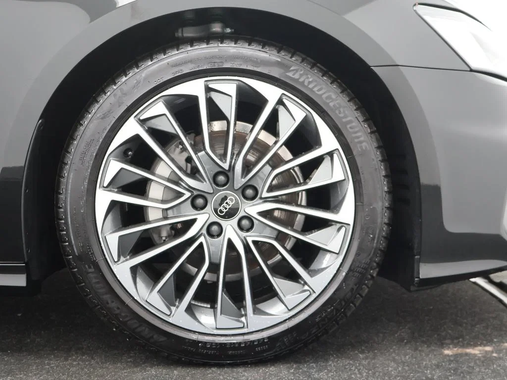Audi-A6-image-23