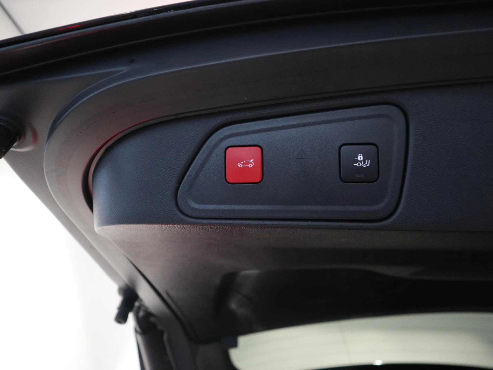 Peugeot-3008-image-24