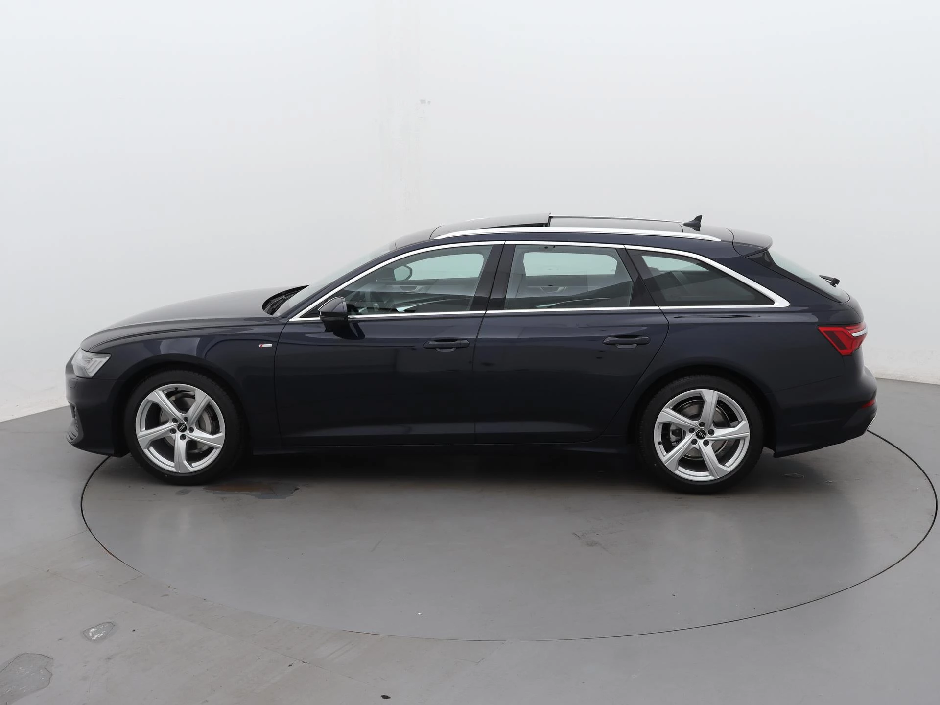Audi A6 Avant 40 TFSI Advanced edition