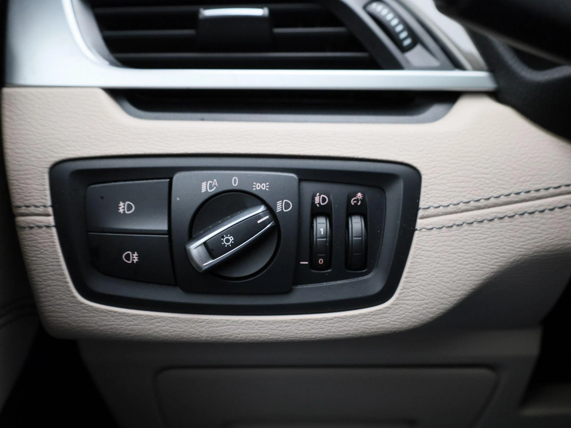 BMW-X1-image-26